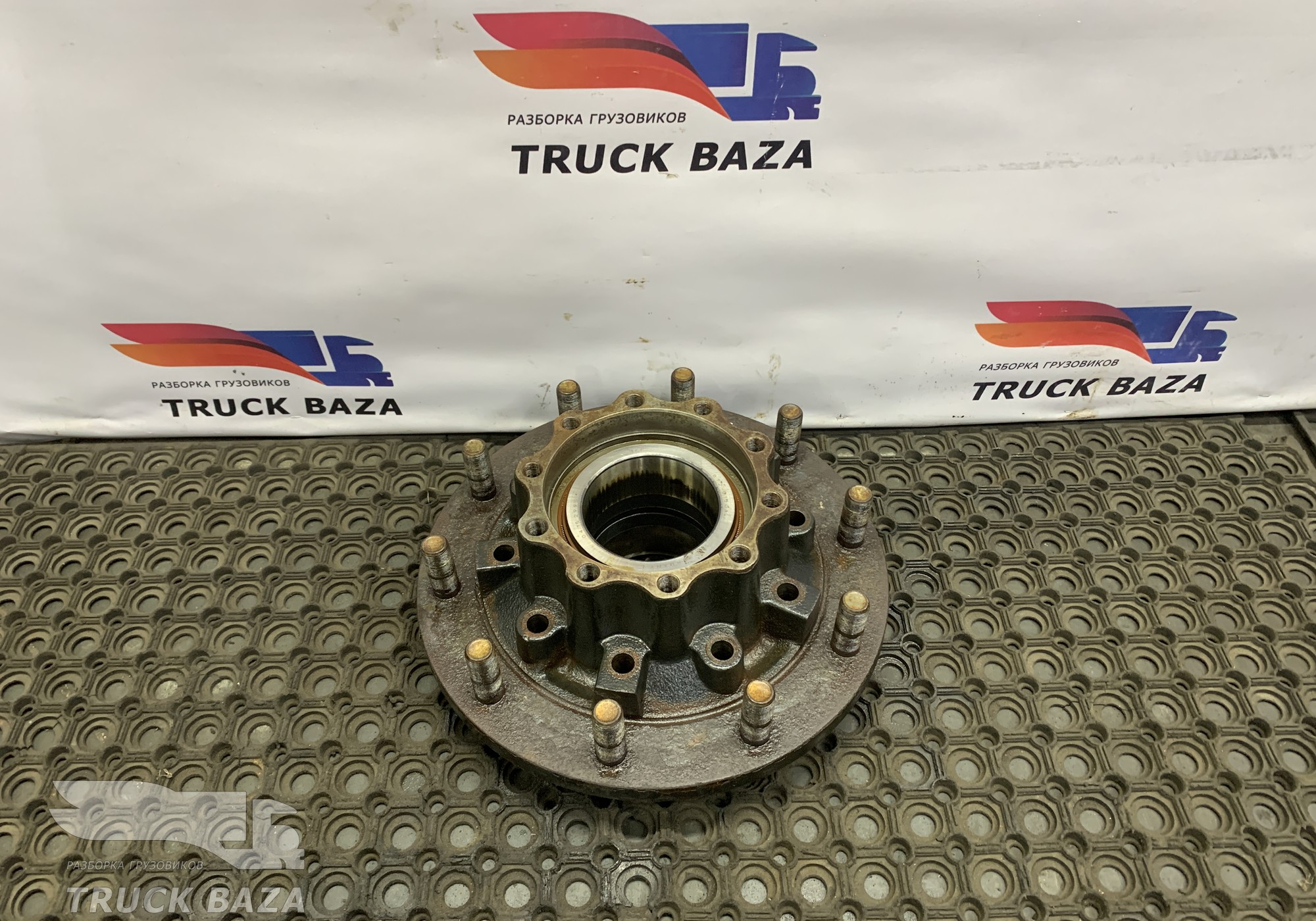 81357013155 Ступица задняя