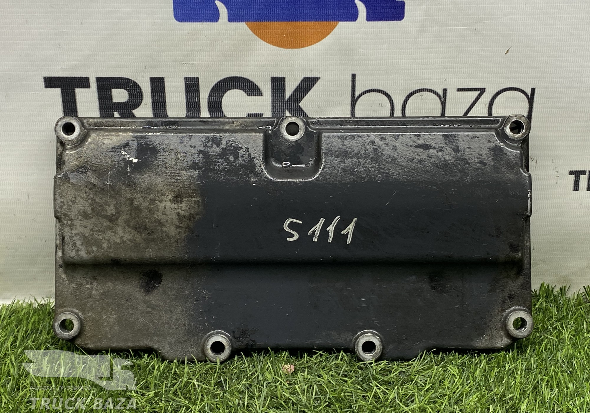 2368726 Крышка блока цилиндров