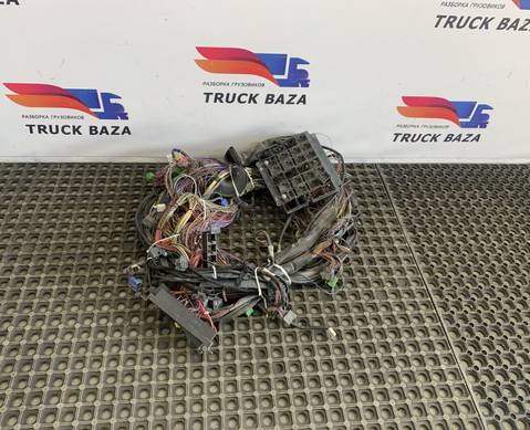 9305420540 Проводка кабины для Mercedes-Benz