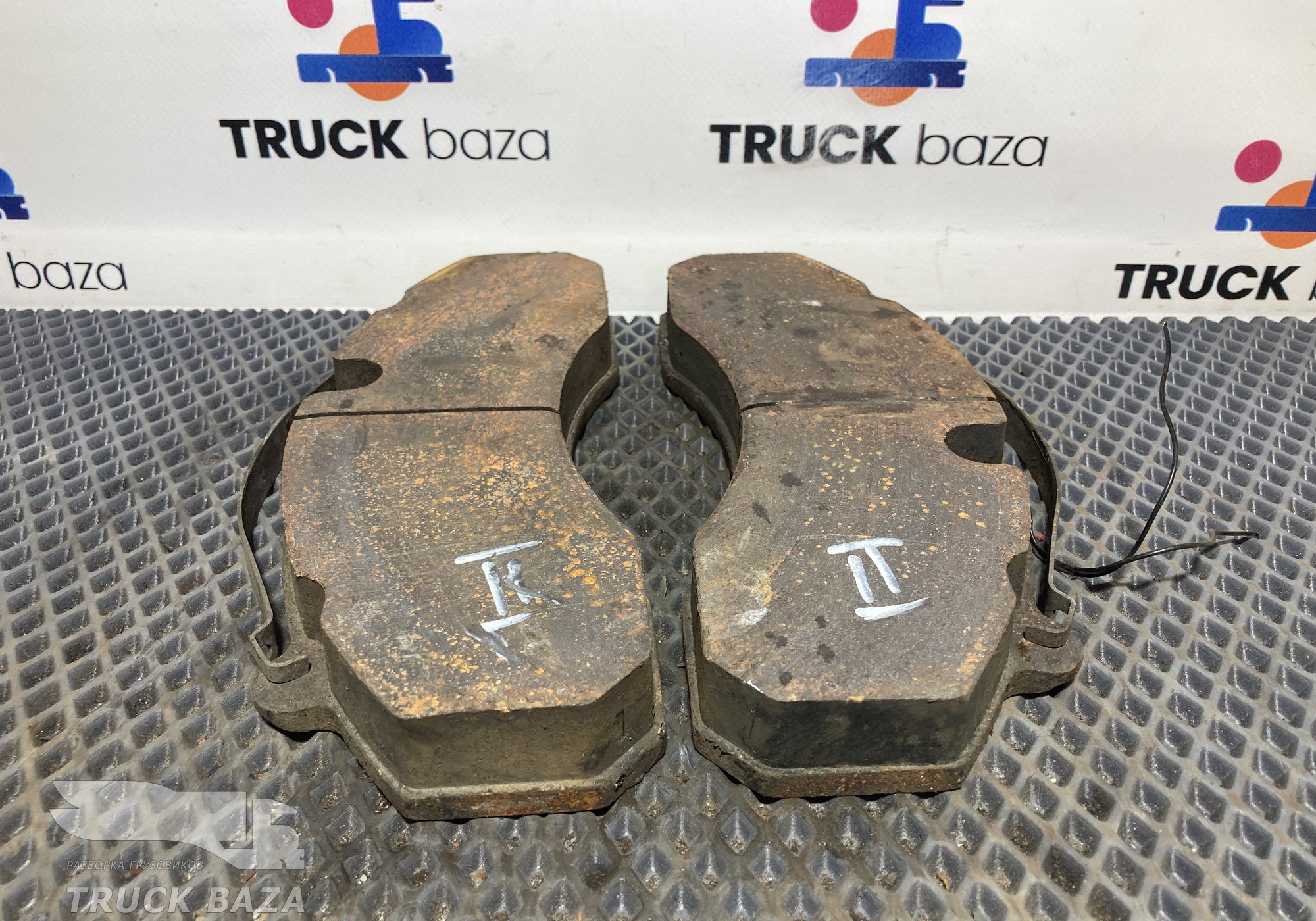 1982826 Колодки тормозные для Daf XF105 (с 2006 по 2020)