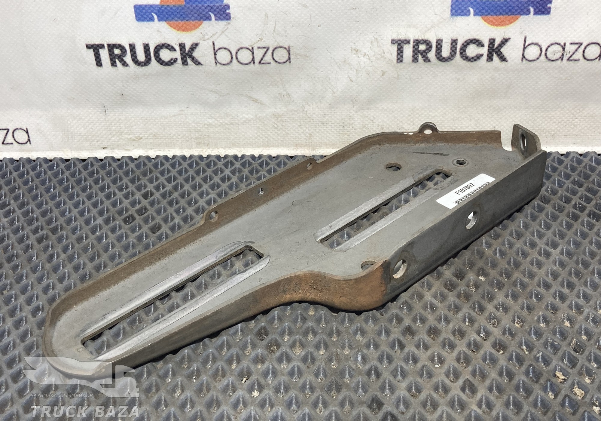 1844858 Кронштейн рулевой колонки для Daf XF105 (с 2005)