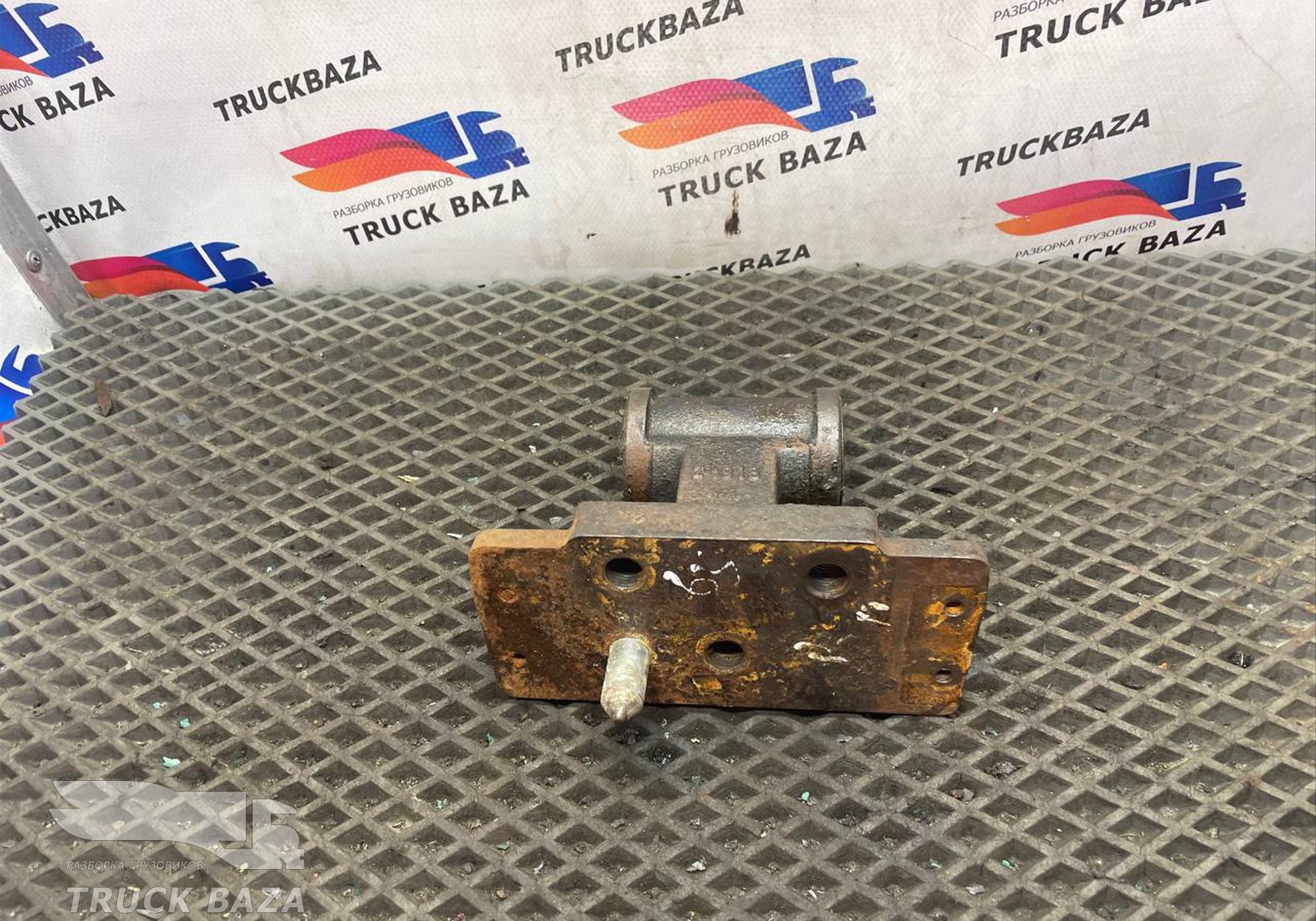 5010552266 Кронштейн торсиона для Renault Premium