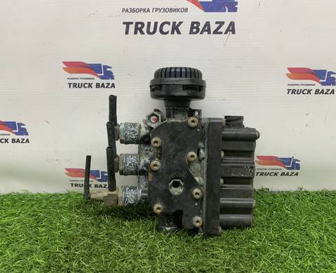 81259026238 Кран уровня пола главный для Renault Magnum