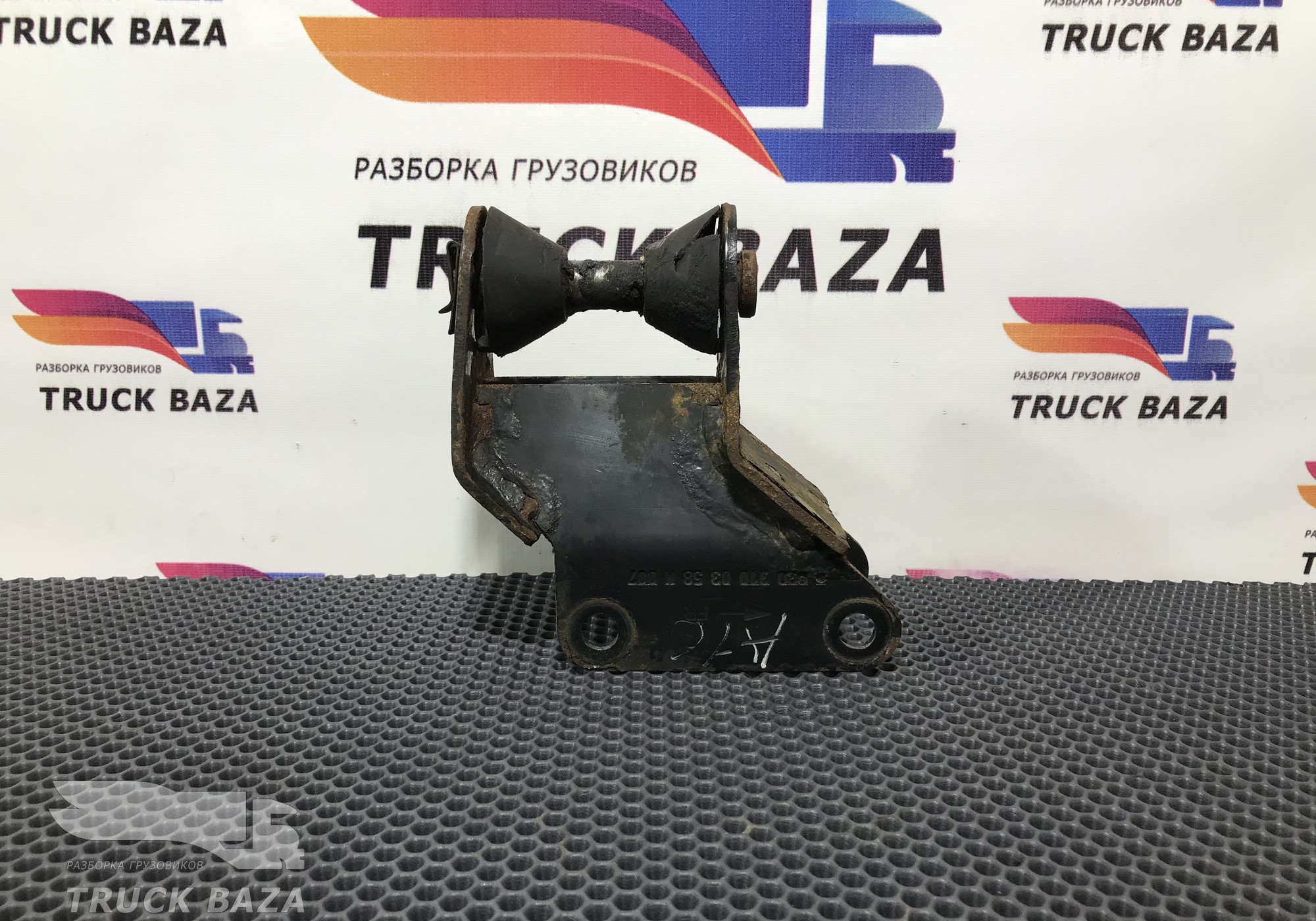 A9303100458 Ответная часть замка кабины для Mercedes-Benz Axor
