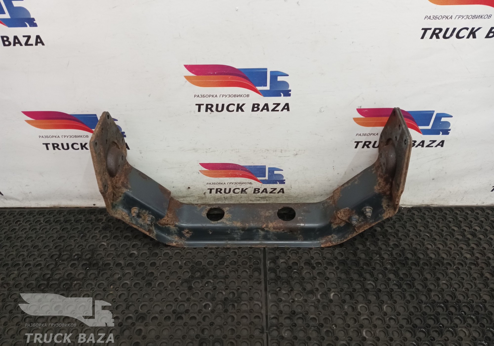 99486839 Траверса рамы поперечная под КПП для Iveco