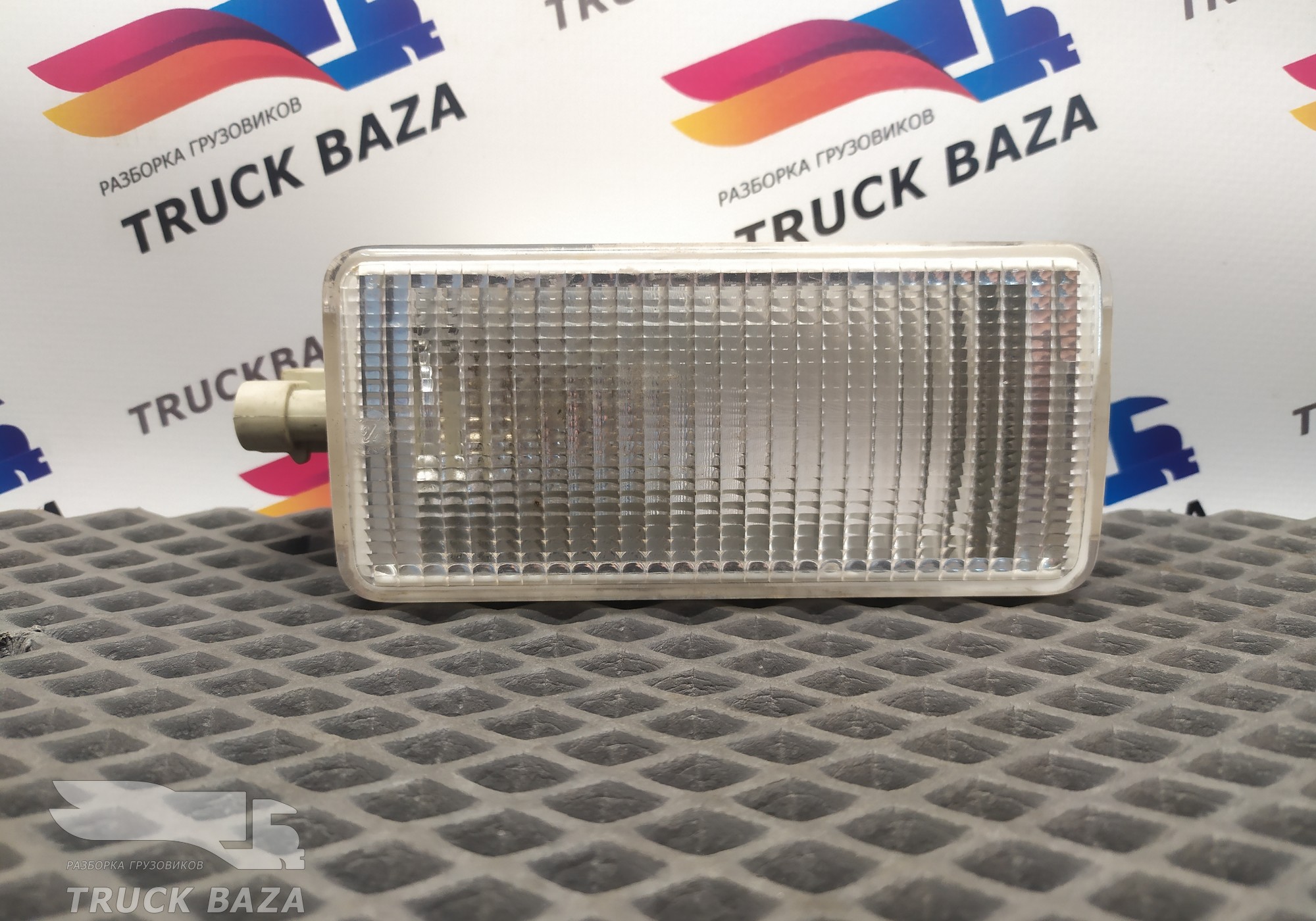 7482266219 Плафон салонный для Renault T