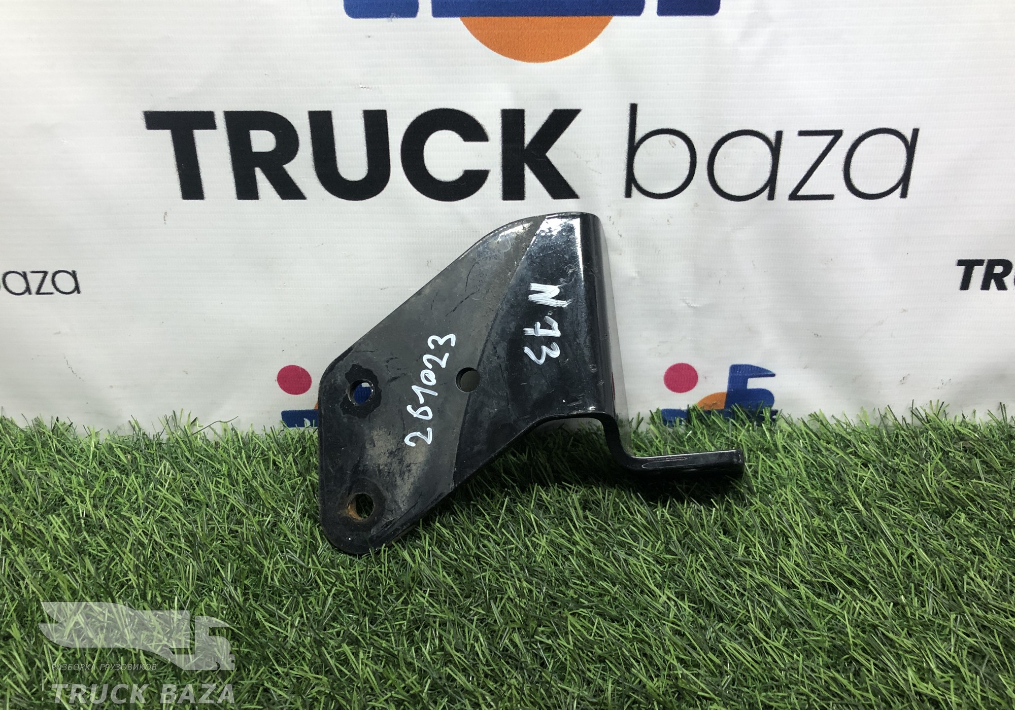 81517150174 Кронштейн электромагнитного клапана для Man