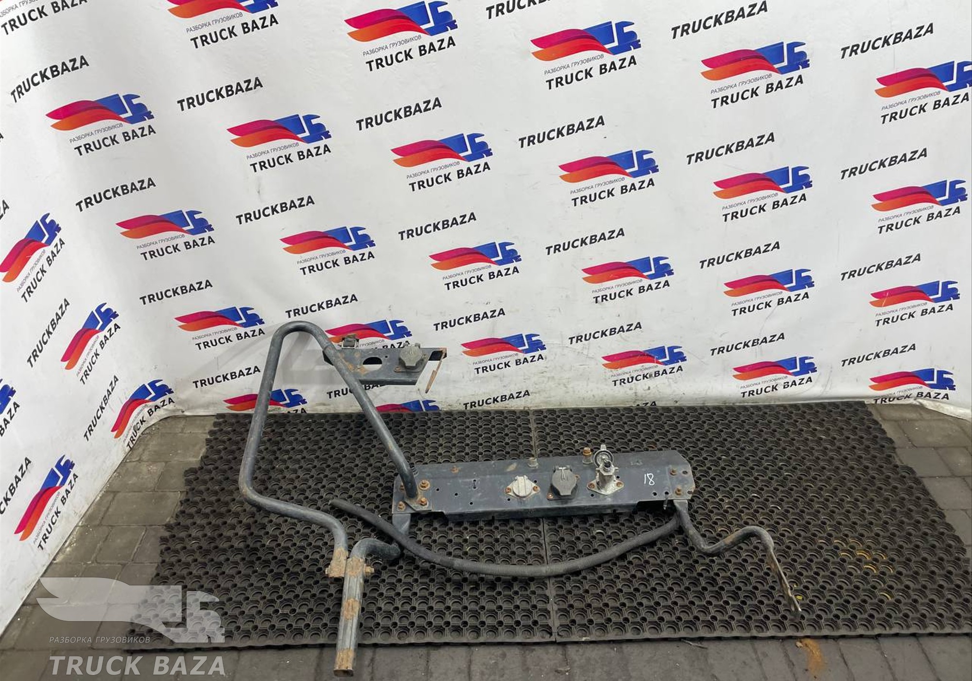 5010467743 Кронштейн перекидок для Renault Premium I (с 1996 по 2004)