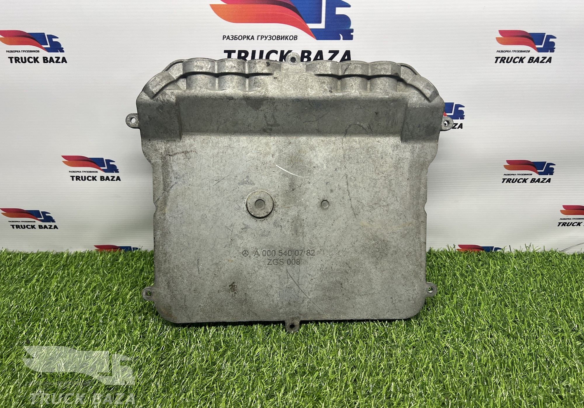 A0005400782 Крышка блока предохранителей