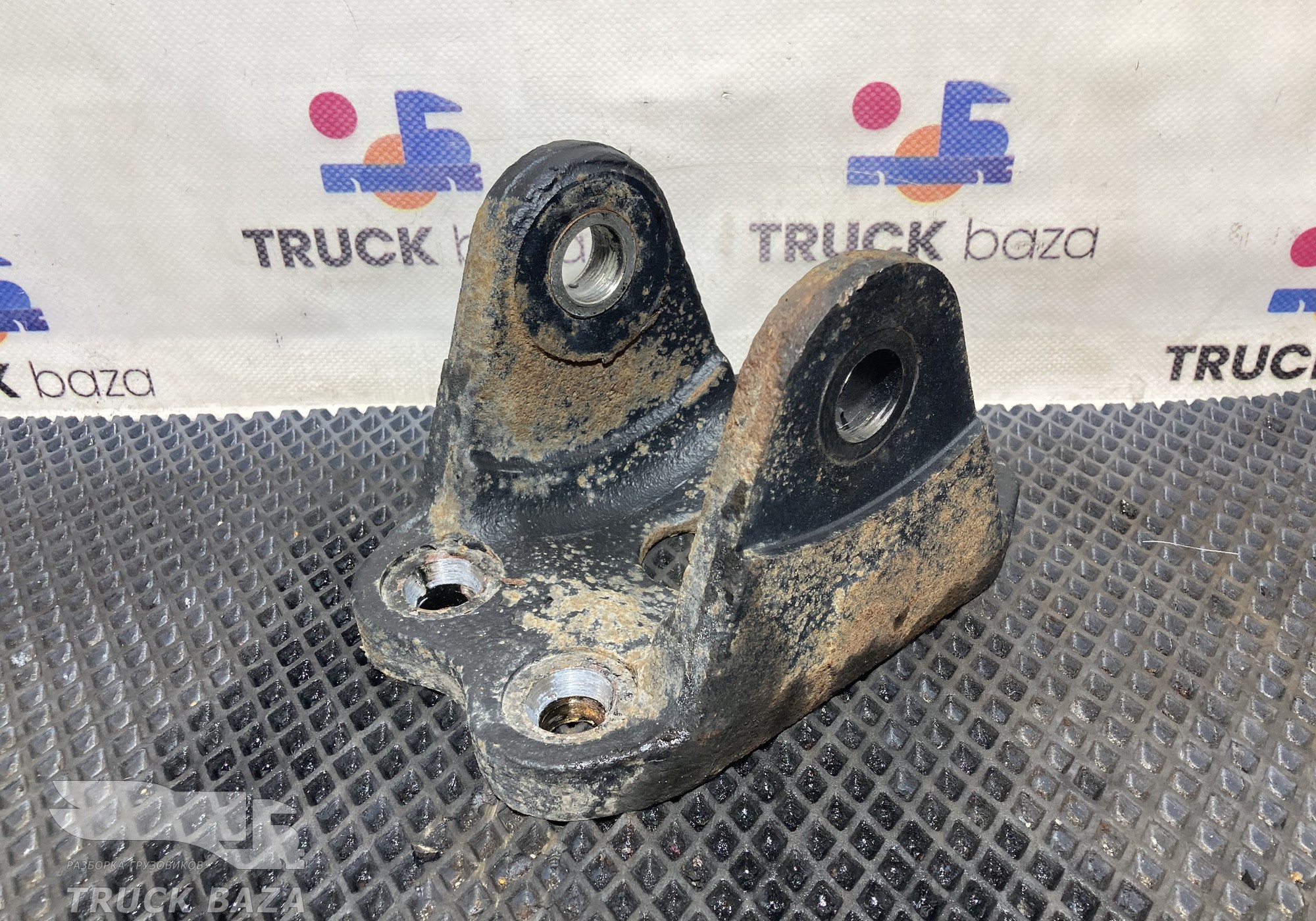 652052902444 Кронштейн рессоры передней для КАМАЗ 5490 (с 2013)