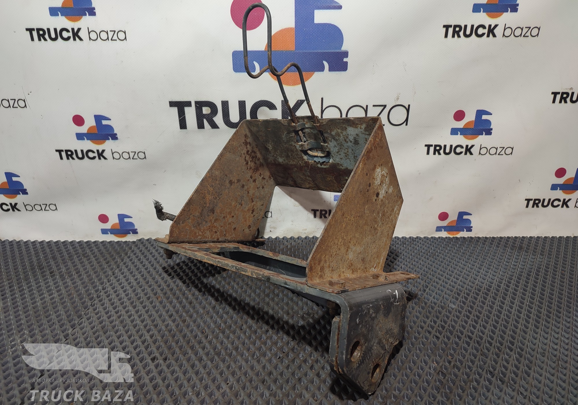 1796509 Кронштейн противооткатного упора