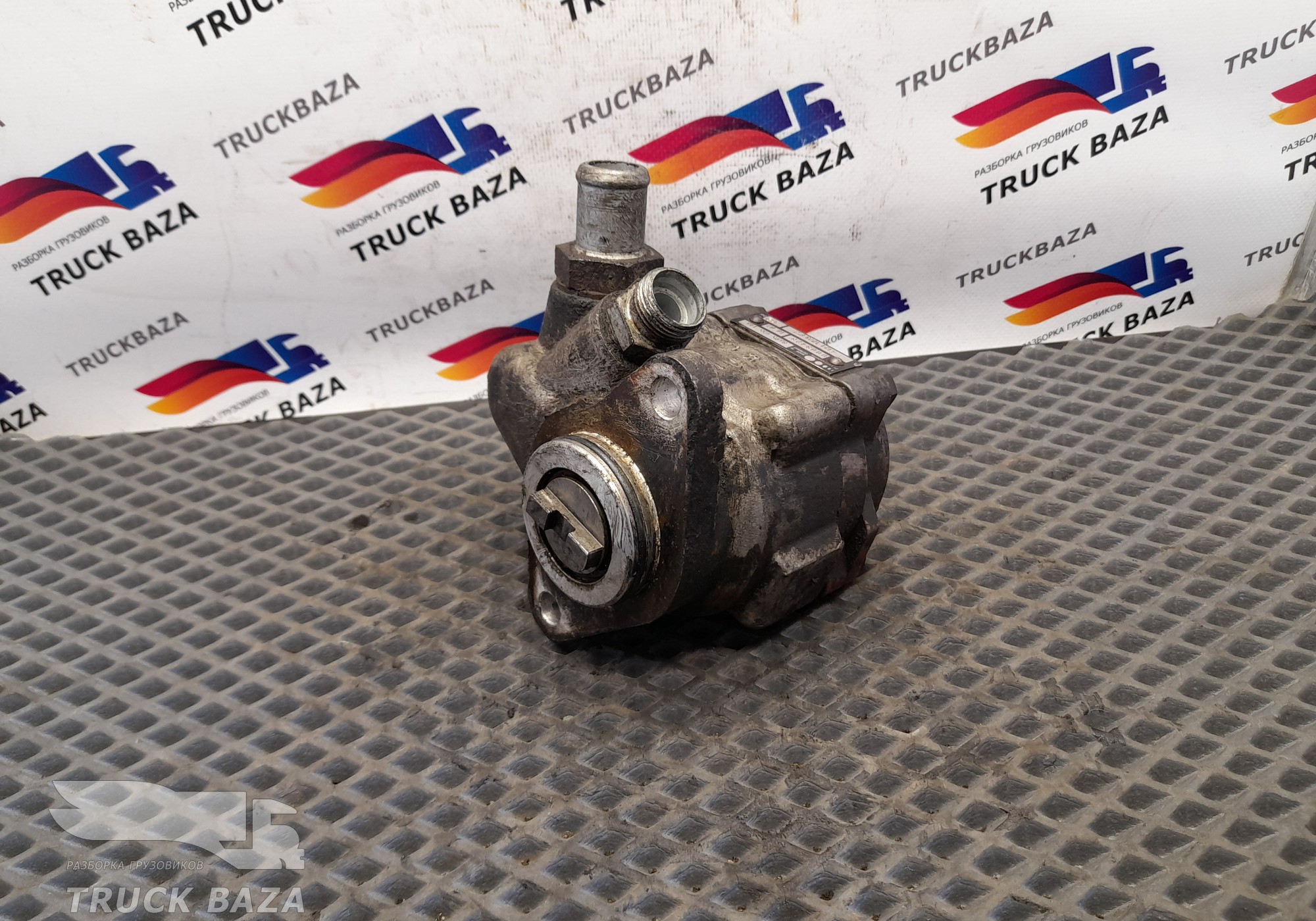 41211223 Насос гидроусилителя