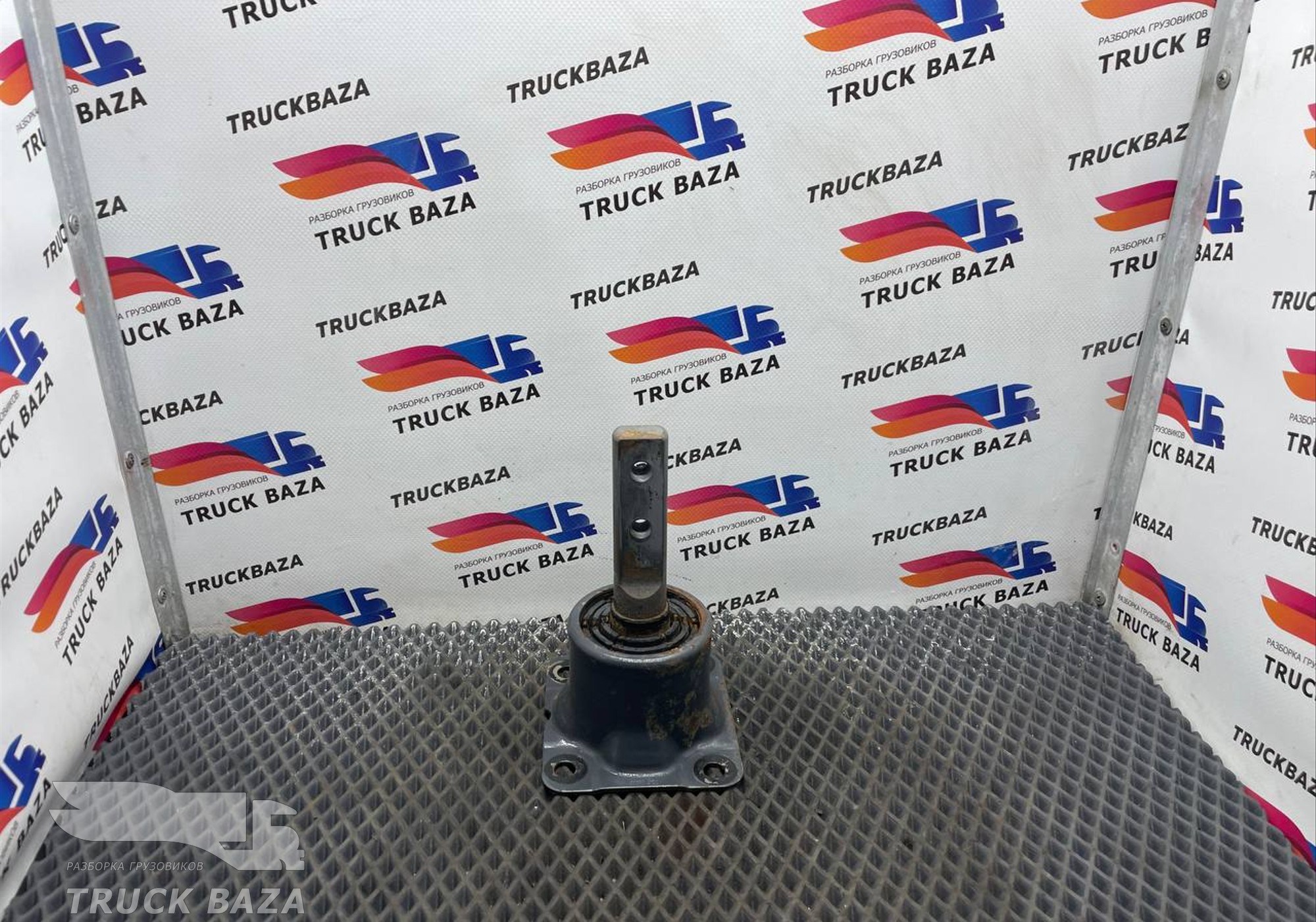 1850032 Кронштейн ящика АКБ для Daf XF106 (с 2012)