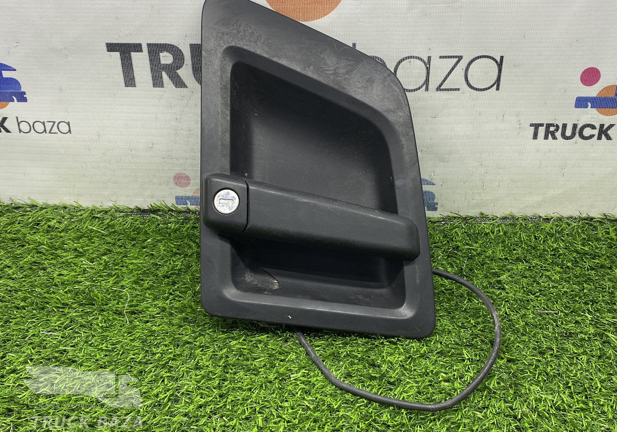 2642201 Ручка двери наружная левая