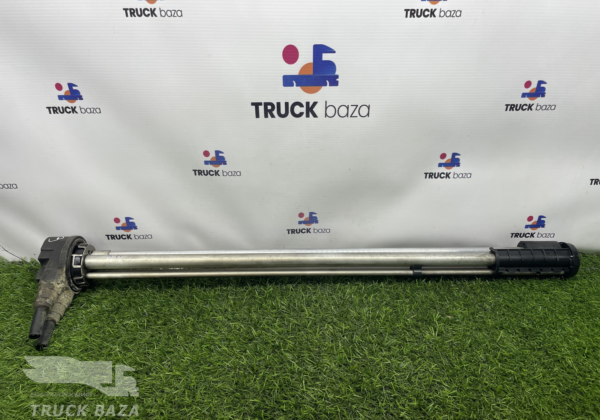 1790948 Топливозаборник