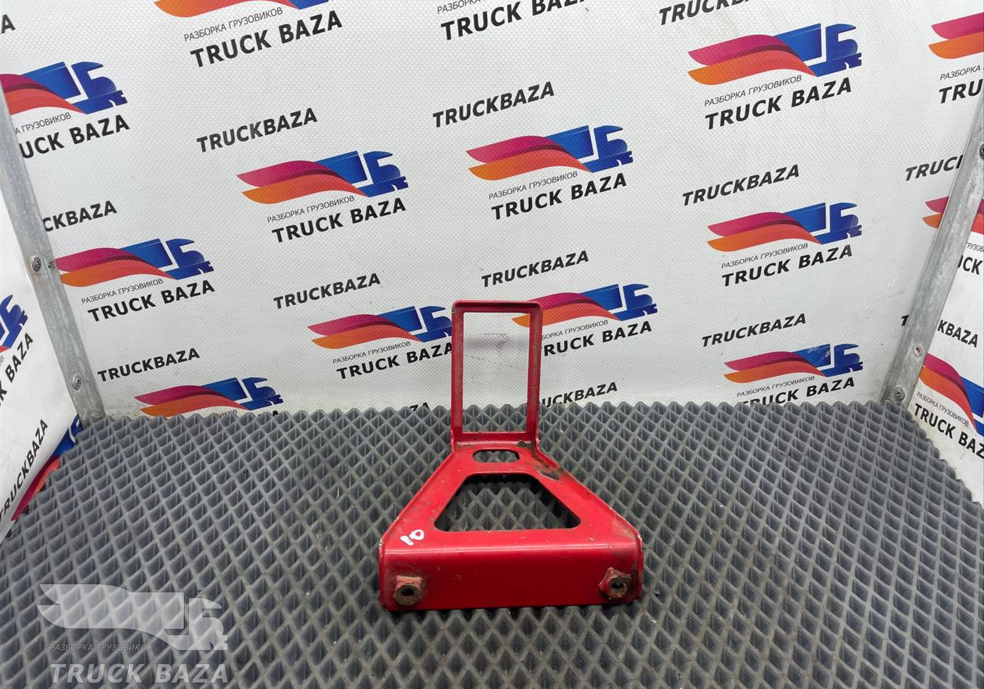 21715296 Кронштейн габаритного фонаря для Volvo FH 3 (с 2008 по 2012)