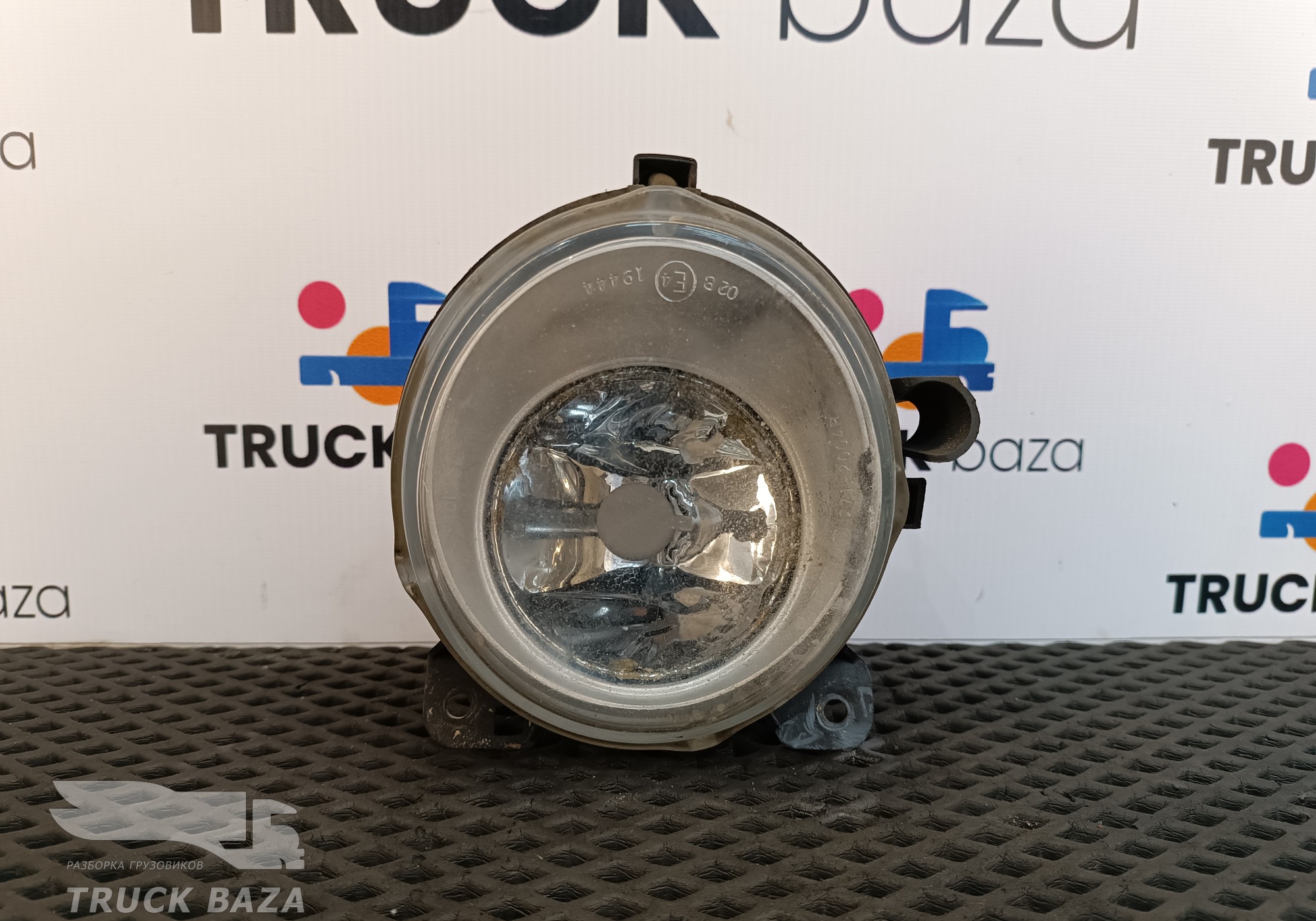 2080689 Фара противотуманная правая для Scania 4-series