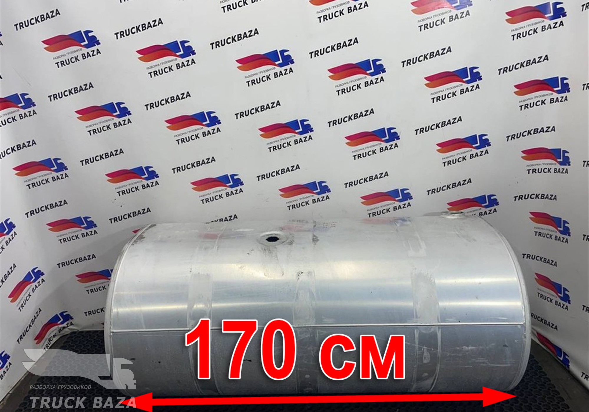 20503514 Бак топливный 690 L