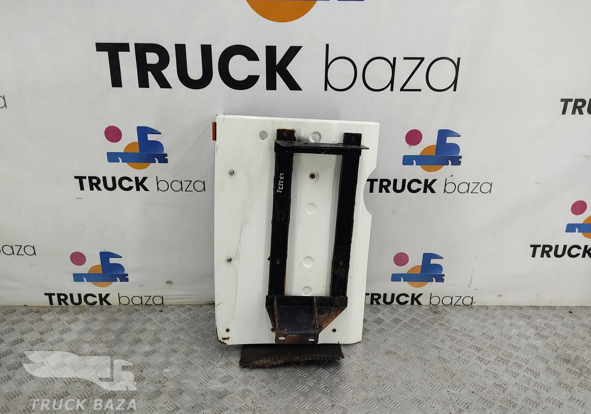 5490840302130 Крыло переднее левое задняя часть для КАМАЗ 5490 (с 2013)