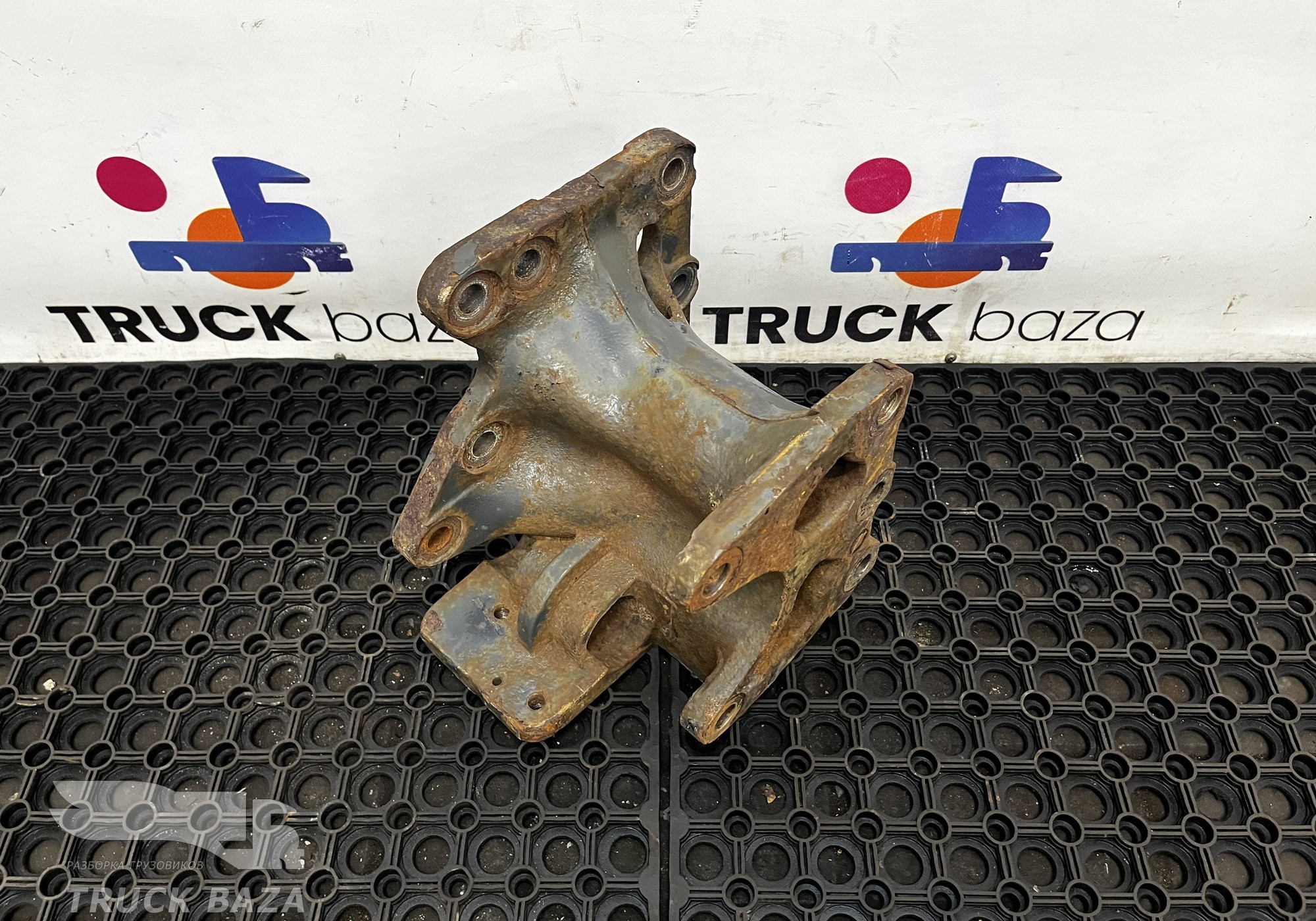 1733260 Кронштейн ГУРа для Daf