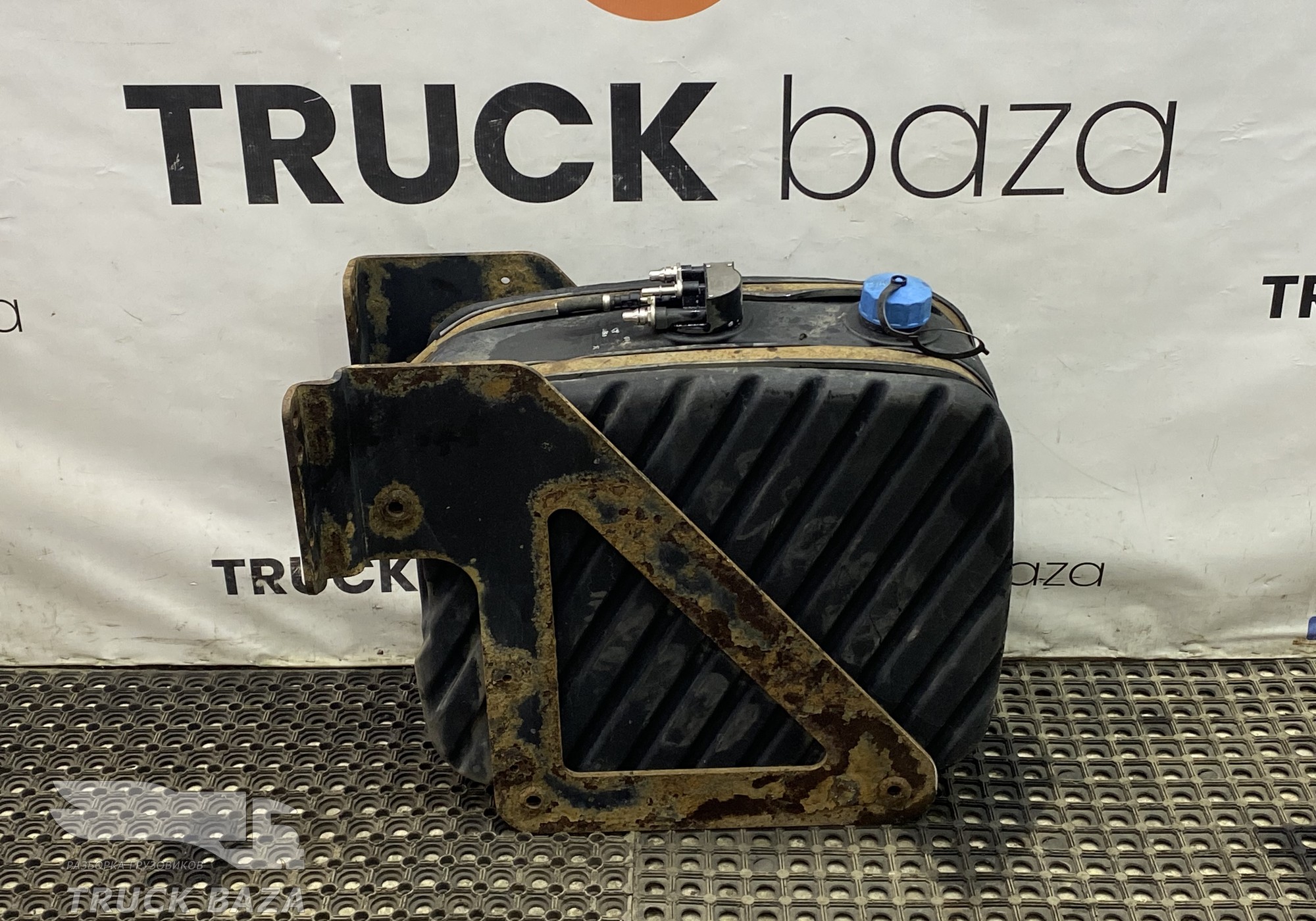 A9304701415 Бак AdBlue в сборе