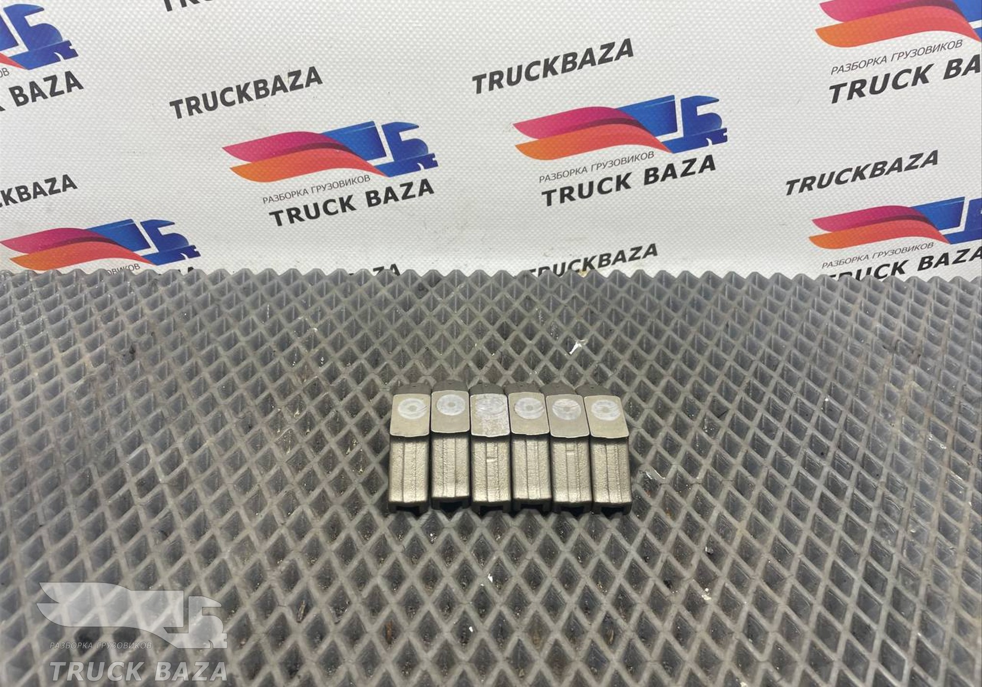 51041200019 Коромысло клапана (комплект) для Man TGX II (с 2012)