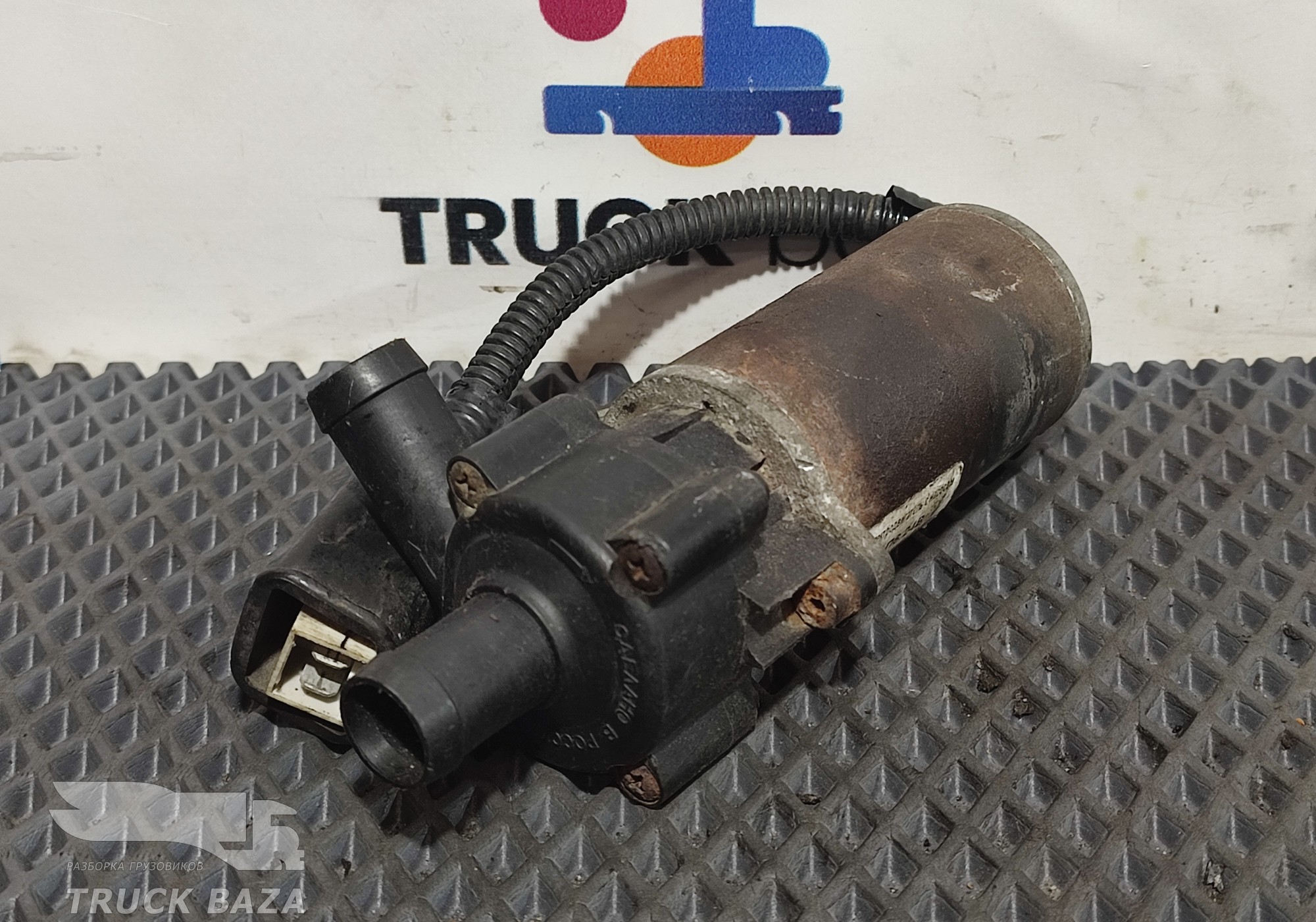 893780 Насос отопителя для КАМАЗ 5490 (с 2013)