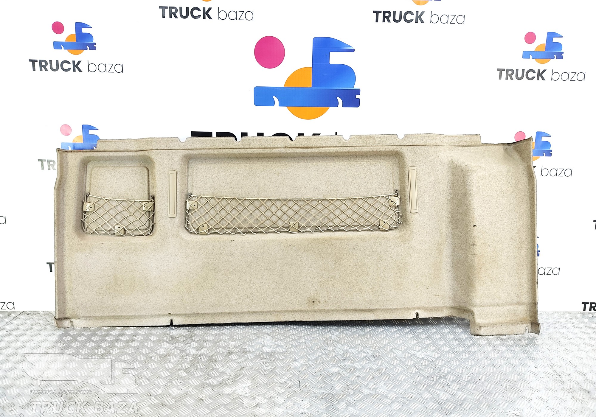 81627706028 Обшивка задней стенки для Man