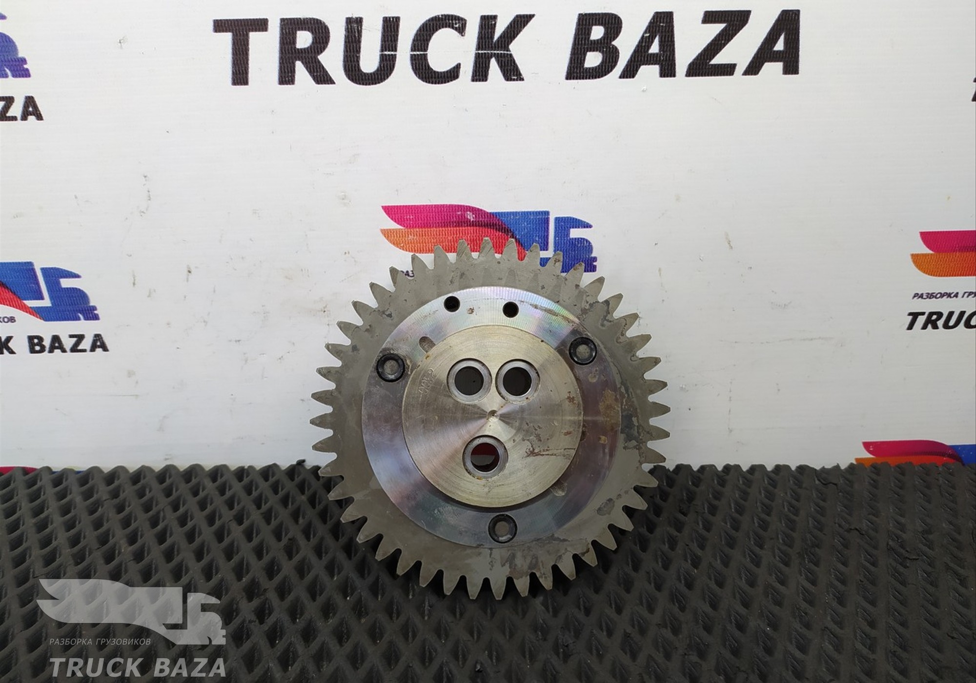 51113066008 Шестерня ГРМ промежуточная для Man TGX