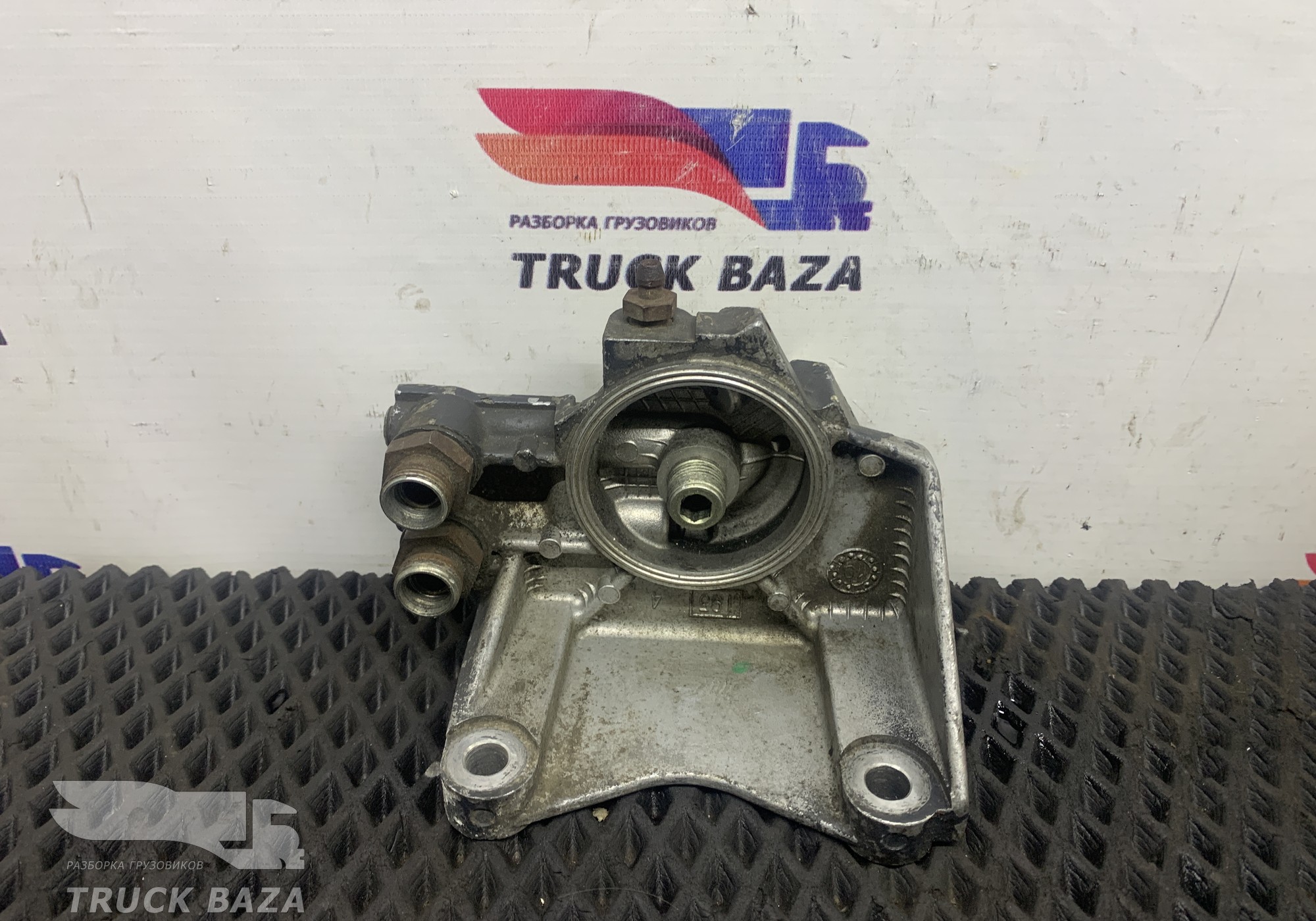 504046811 Корпус топливного фильтра для Iveco EuroTech
