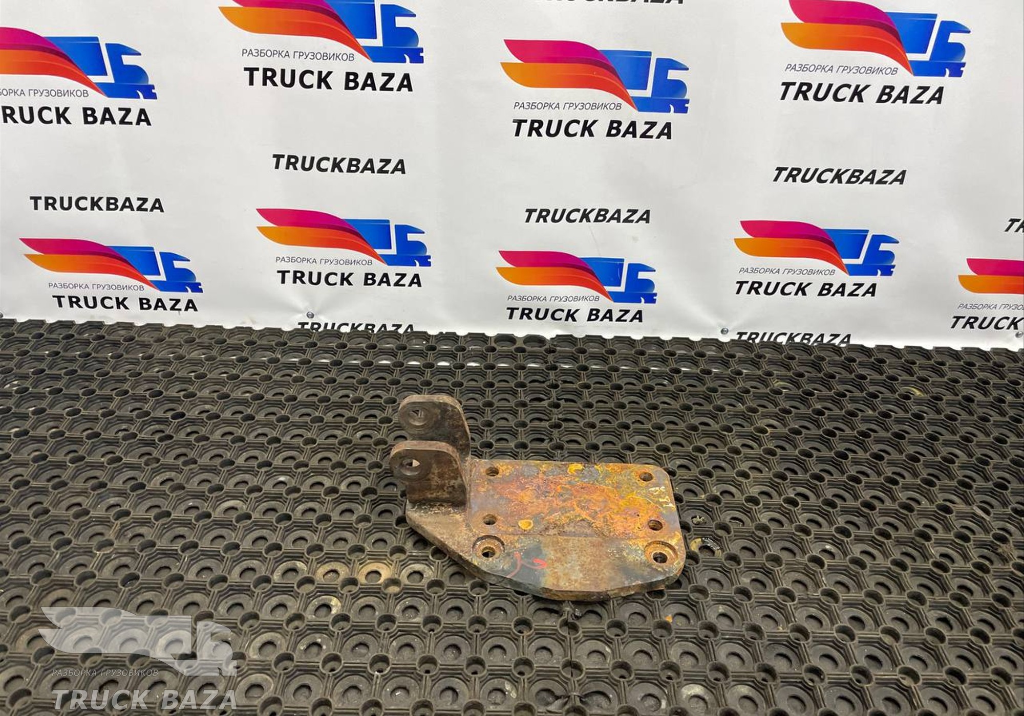 5490291953580 Кронштейн пневморессоры правый для КАМАЗ 54901