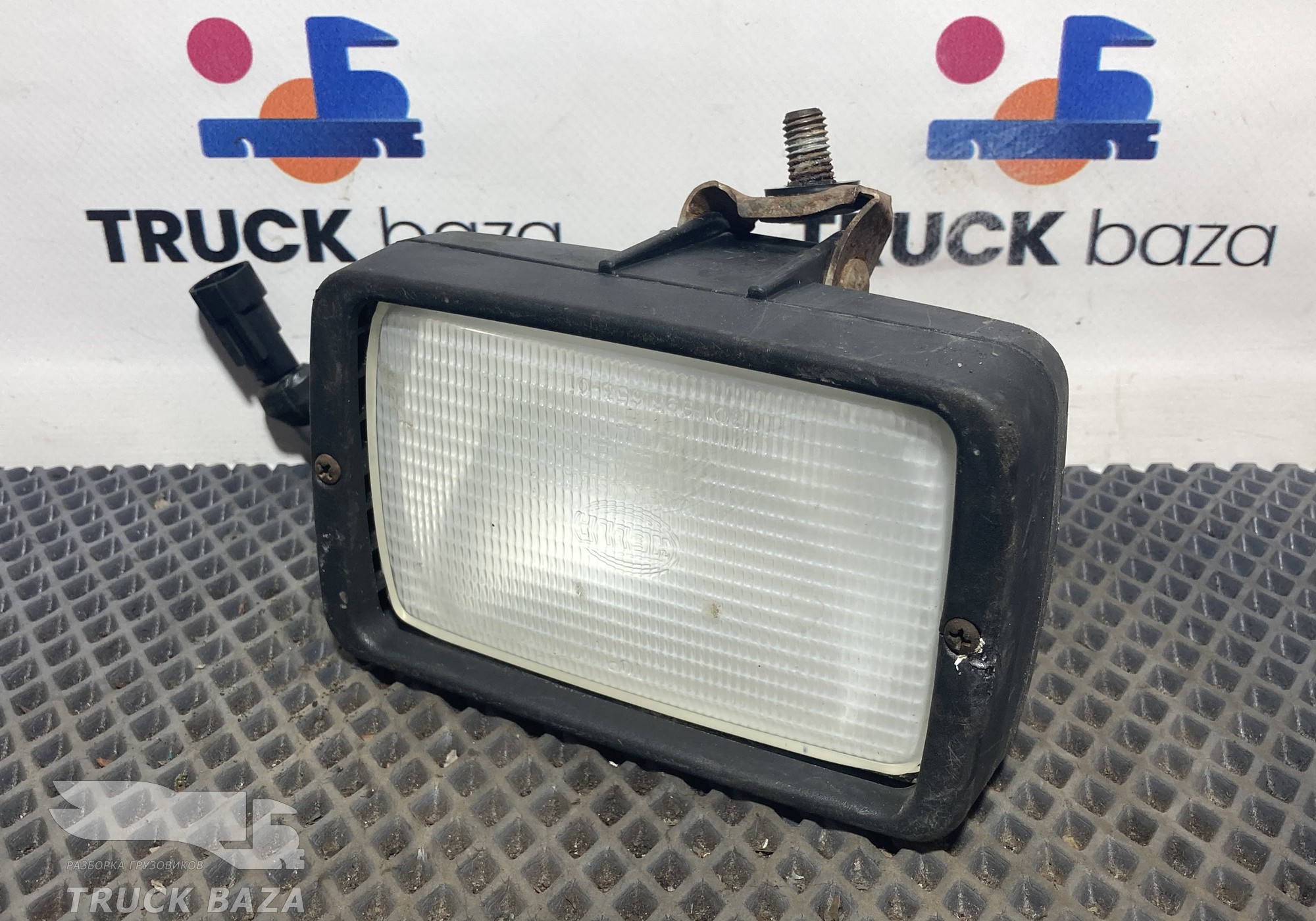 1613000 Фонарь за кабиной для Daf XF105 (с 2006 по 2020)