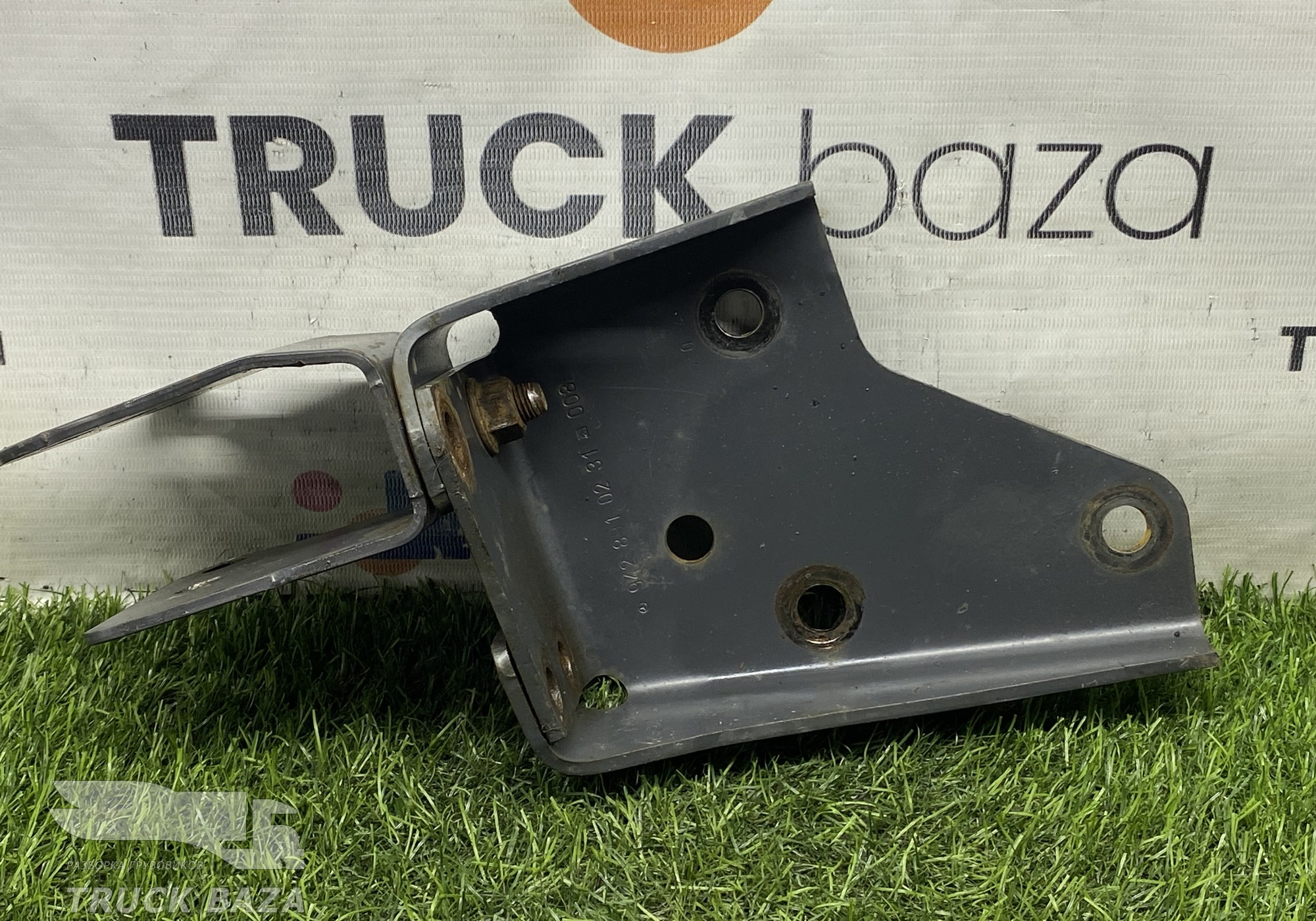 A9428910231 Кронштейн кабины задний левый для Mercedes-Benz Actros MP1 (с 1996 по 2003)