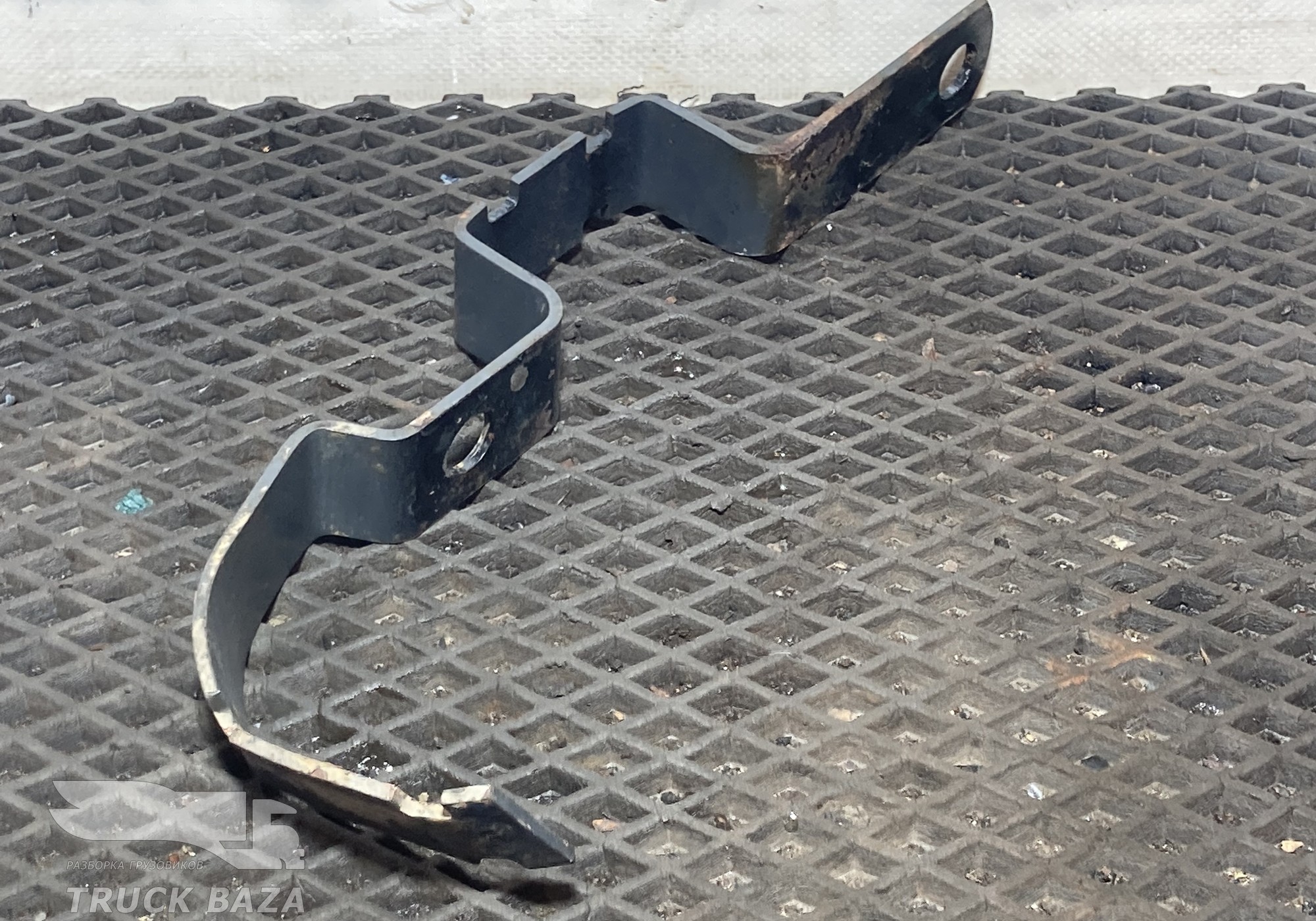 9414751340 Кронштейн насоса ручной подкачки топлива для Mercedes-Benz Actros MP3 (с 2008)