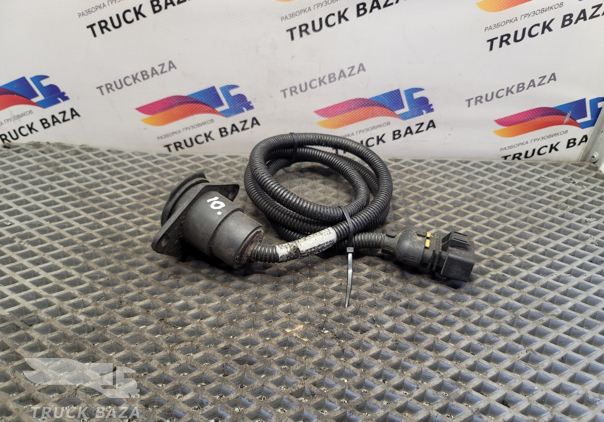 81254326201 Провод перекидной для Man TGX