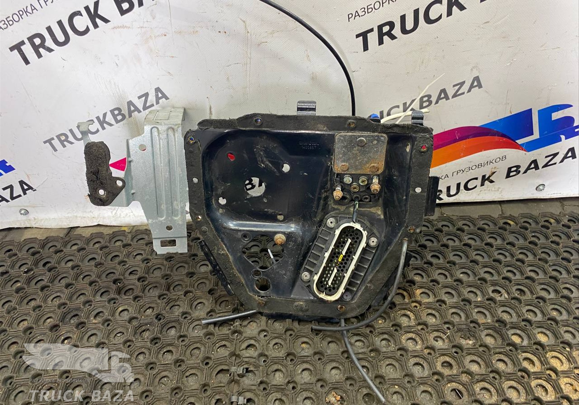 1435867 Панель педального узла для Scania