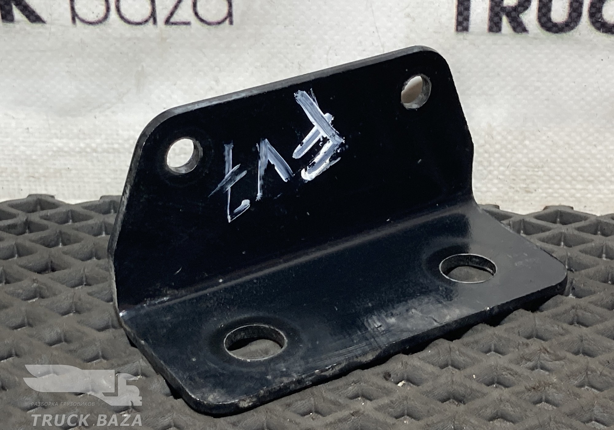 Кронштейн для Faw J7 (с 2018)