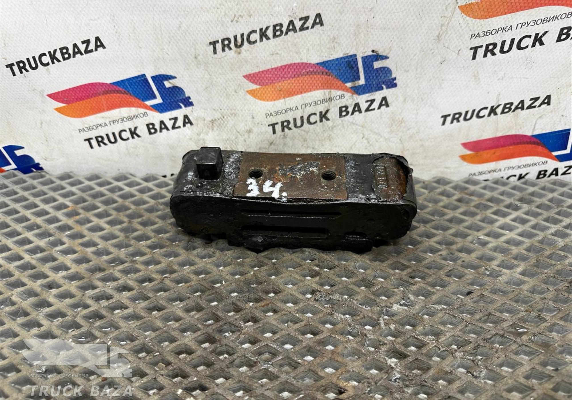 9305040114 Подушка радиатора для Mercedes-Benz Actros MP3 (с 2008)