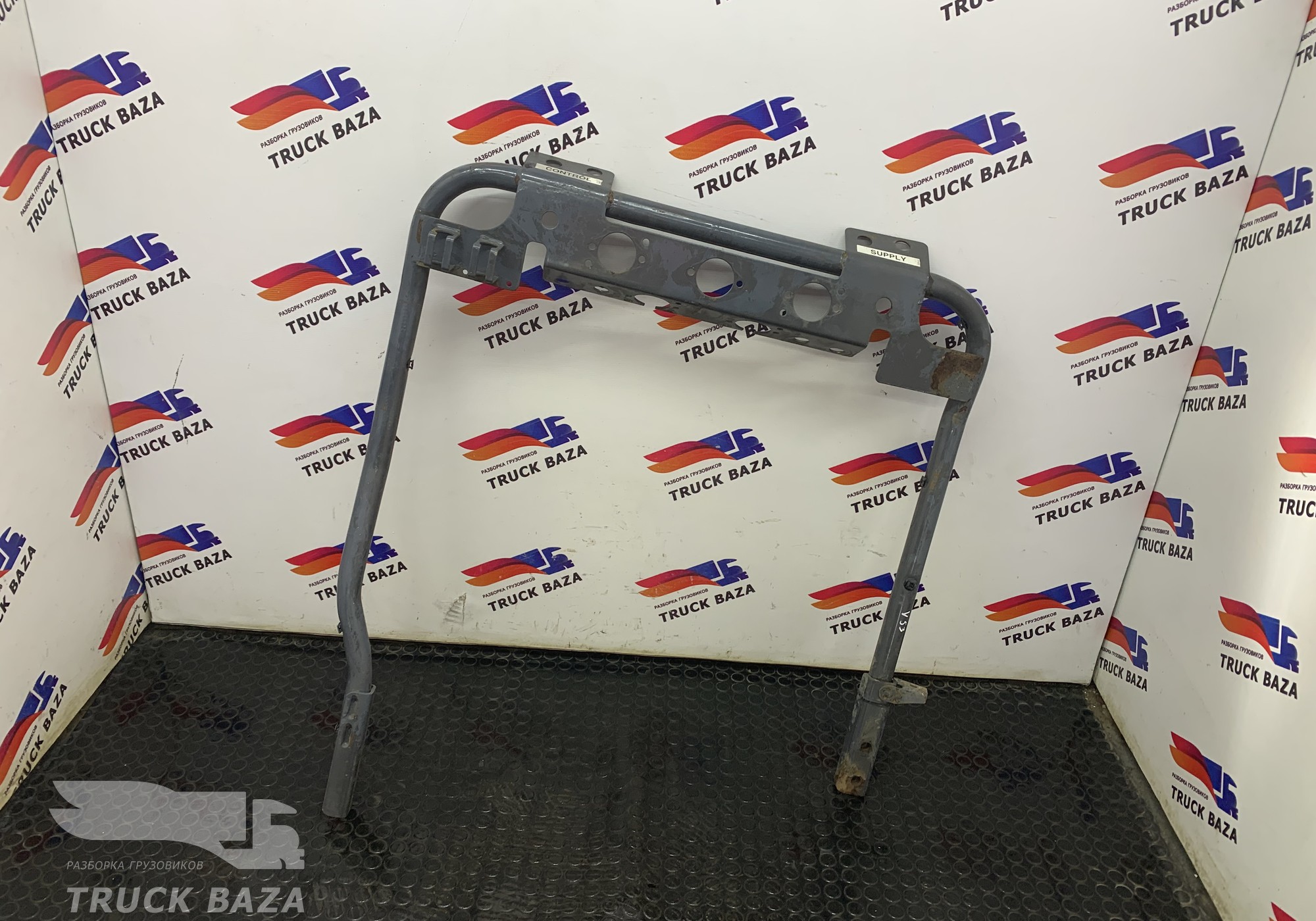 1629142 Кронштейн перекидок для Volvo