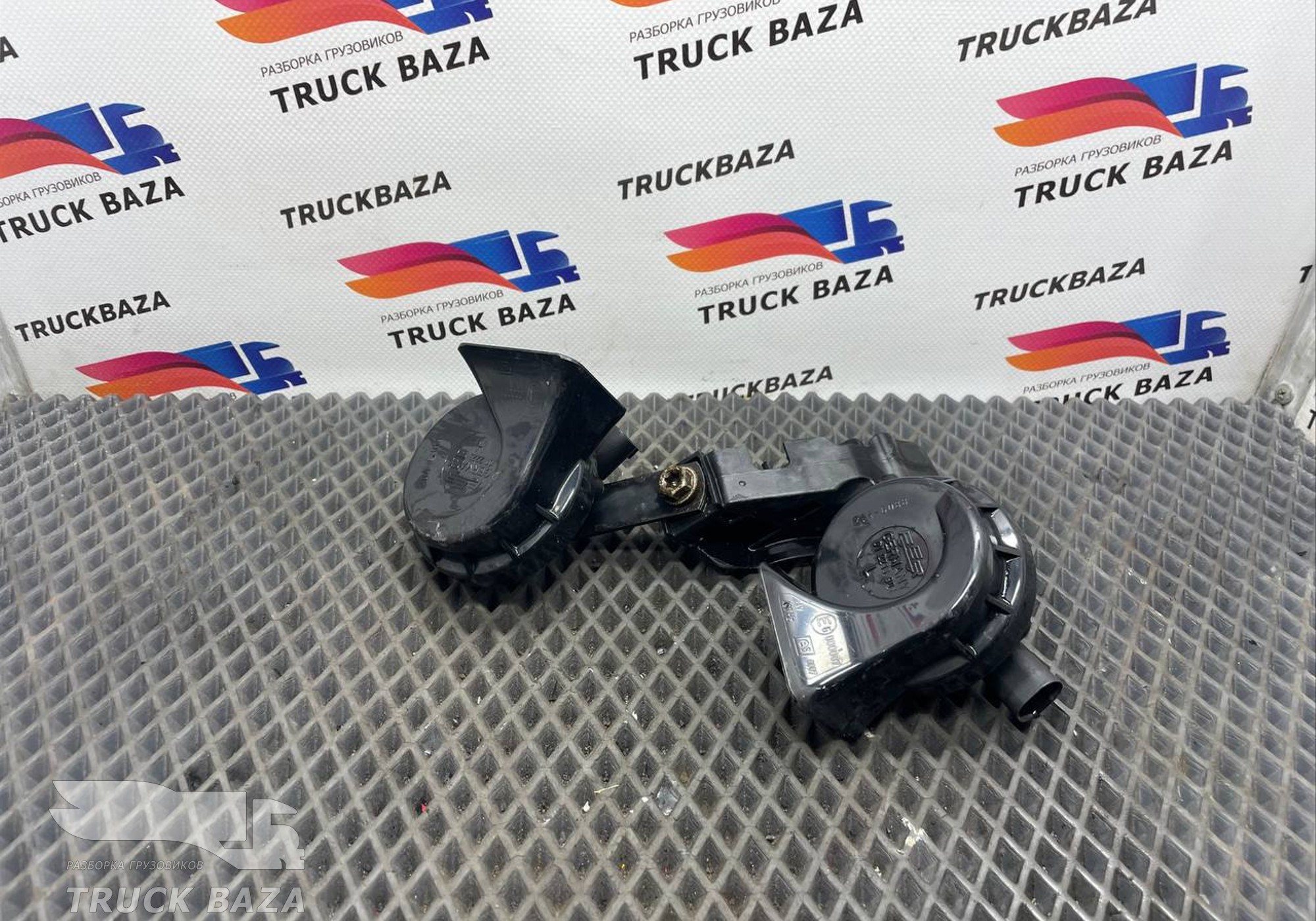 012213901 Сигнал звуковой для Man TGX II (с 2012)