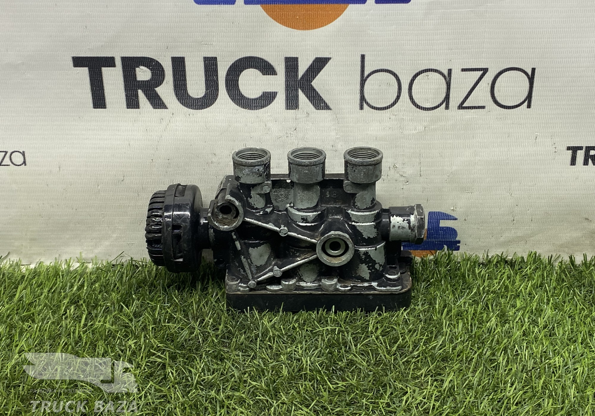 81259026238 Кран уровня пола главный