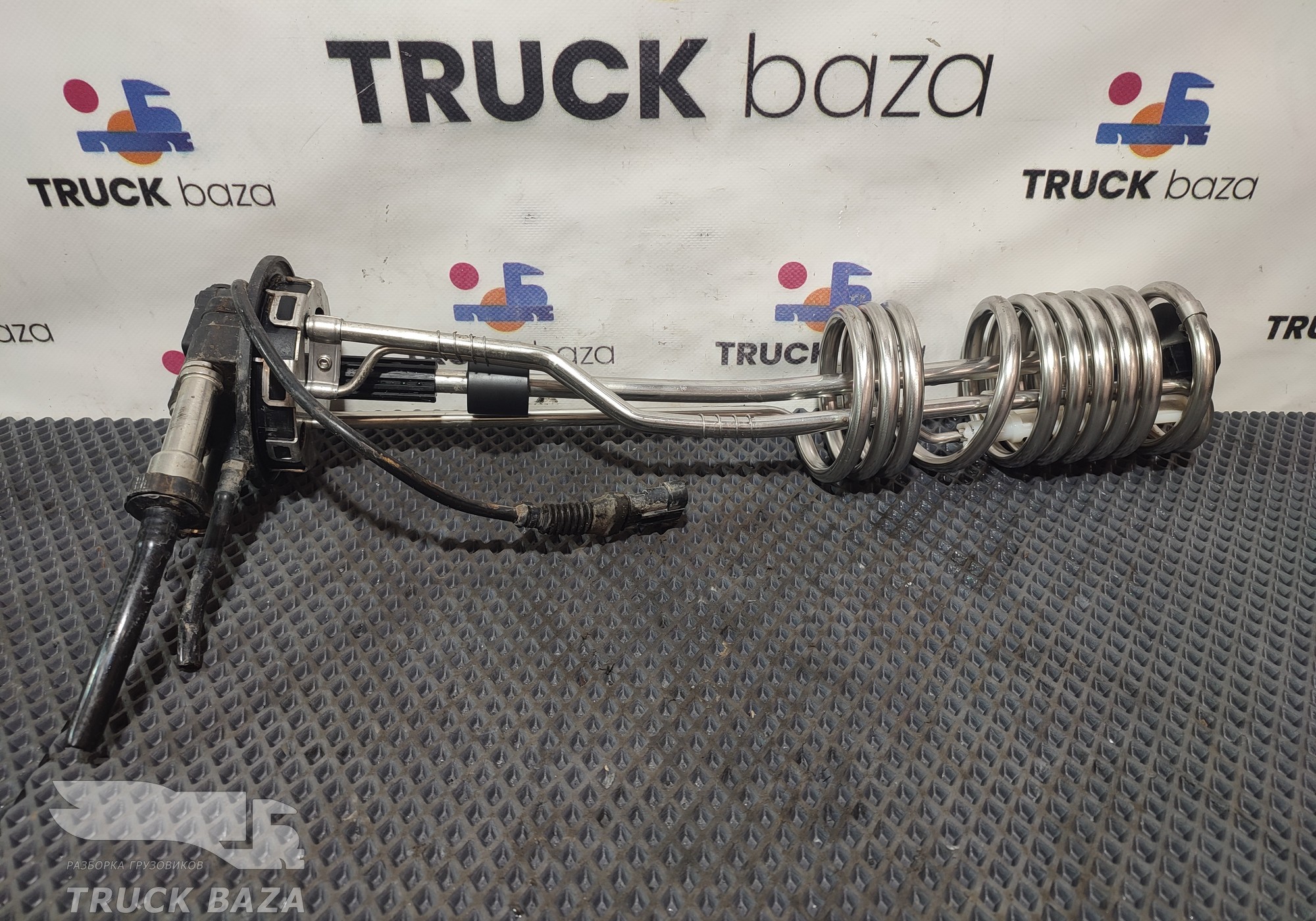 WG1034121049 Топливозаборник для Sinotruk Sitrak C7H