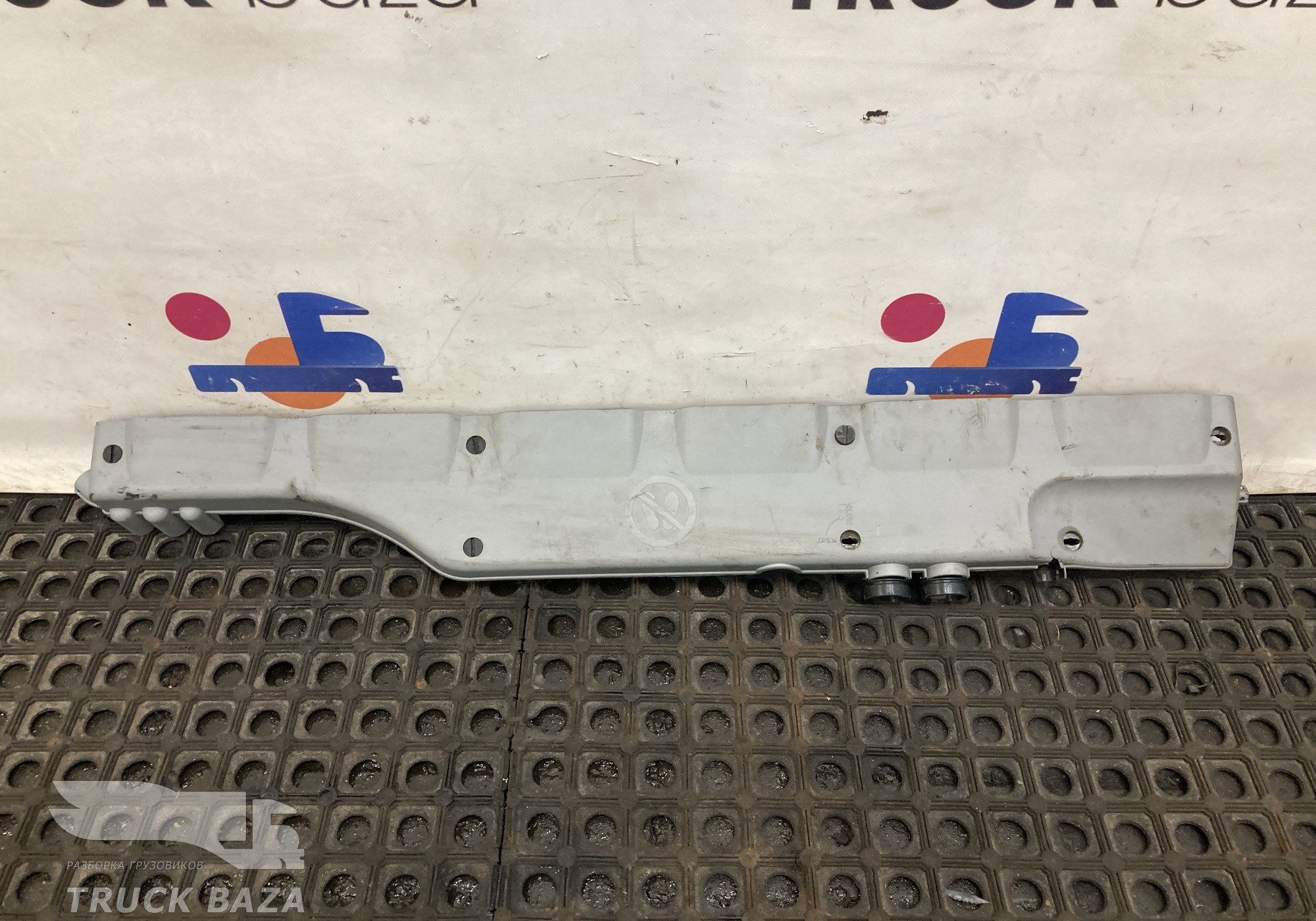 81254240033 Кожух высоковольтных проводов для Man