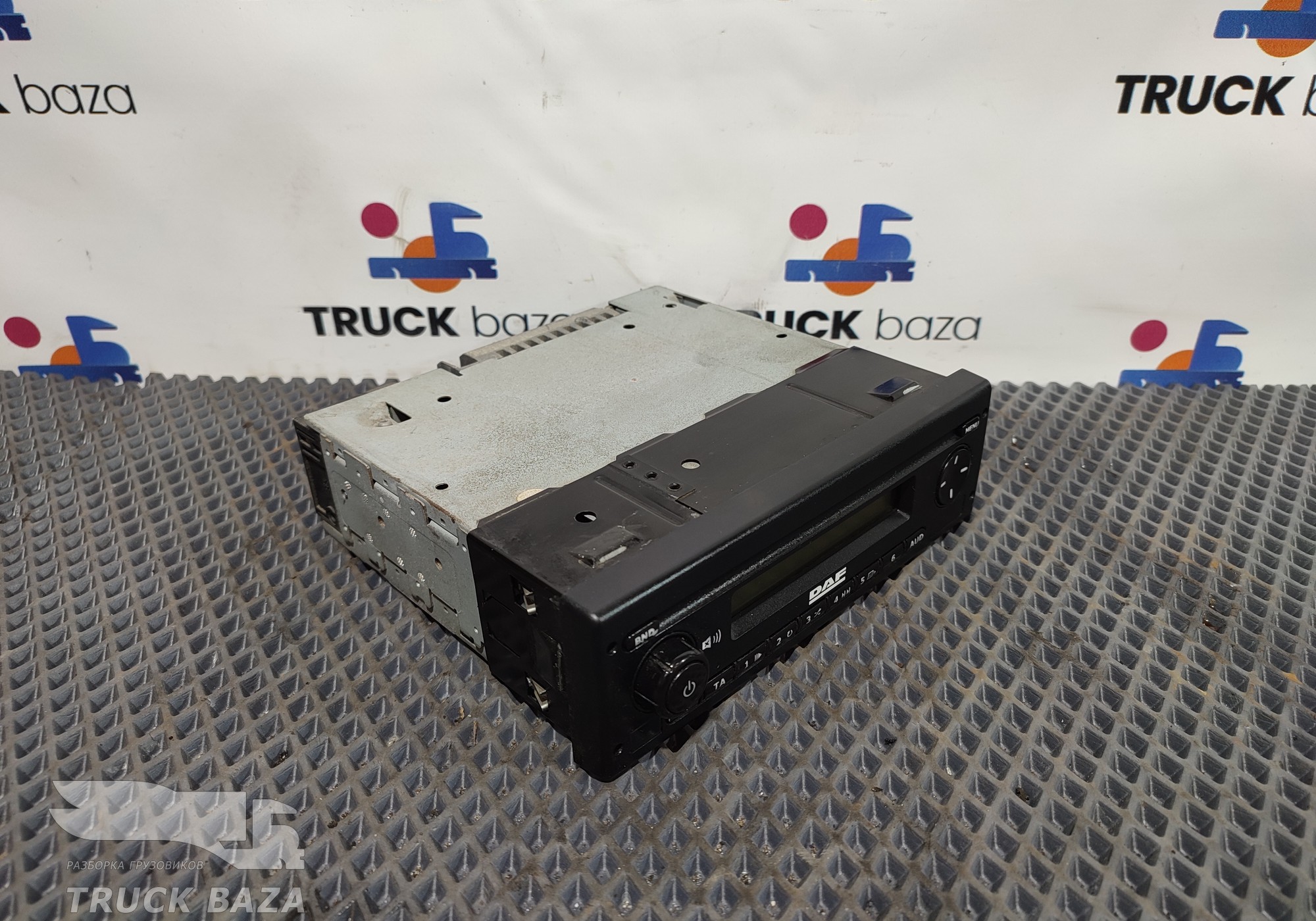 1858943 Магнитола для Daf CF II (с 2006 по 2013)