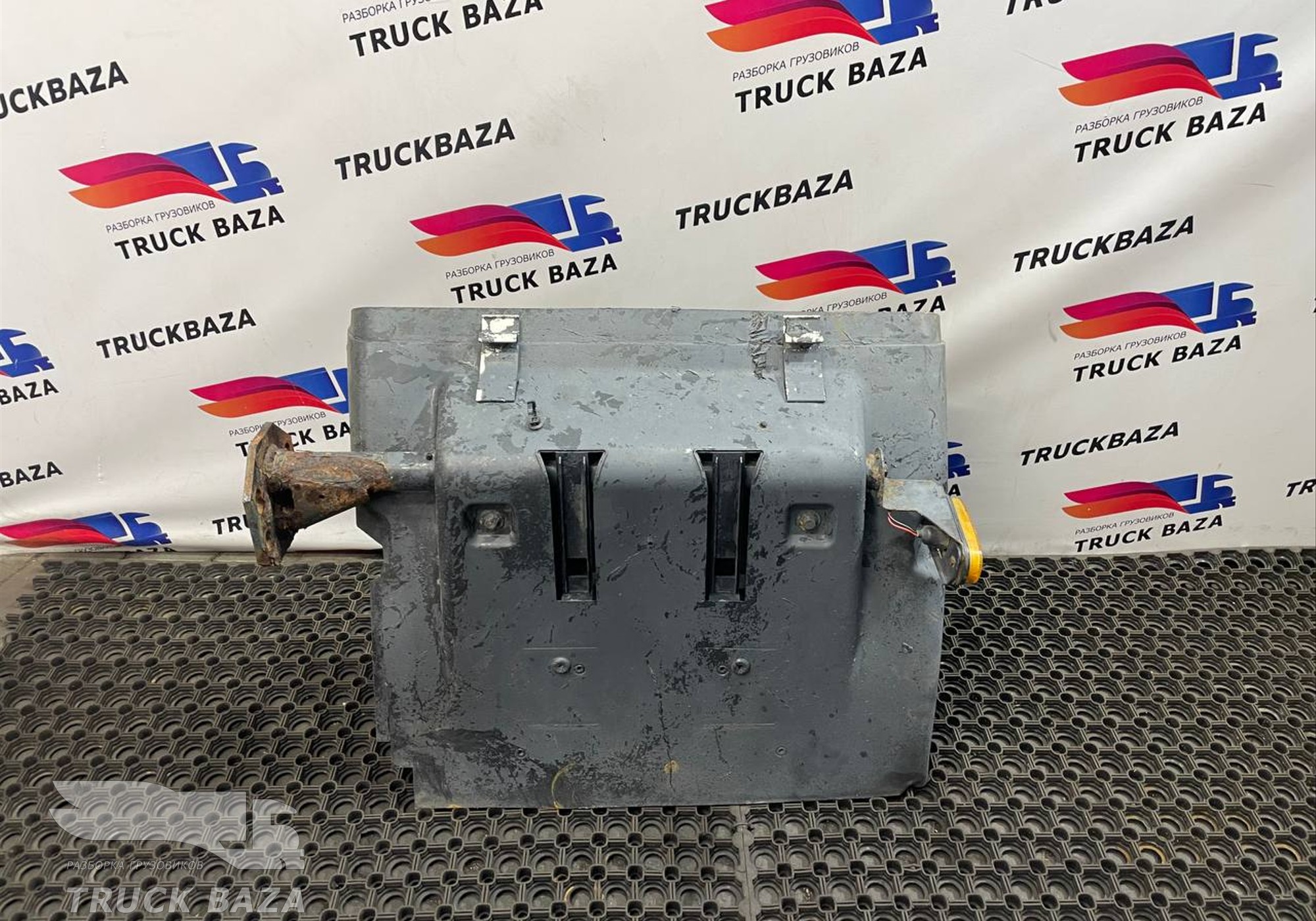 20722838 Крыло заднее левое для Renault Premium II (с 2005 по 2013)