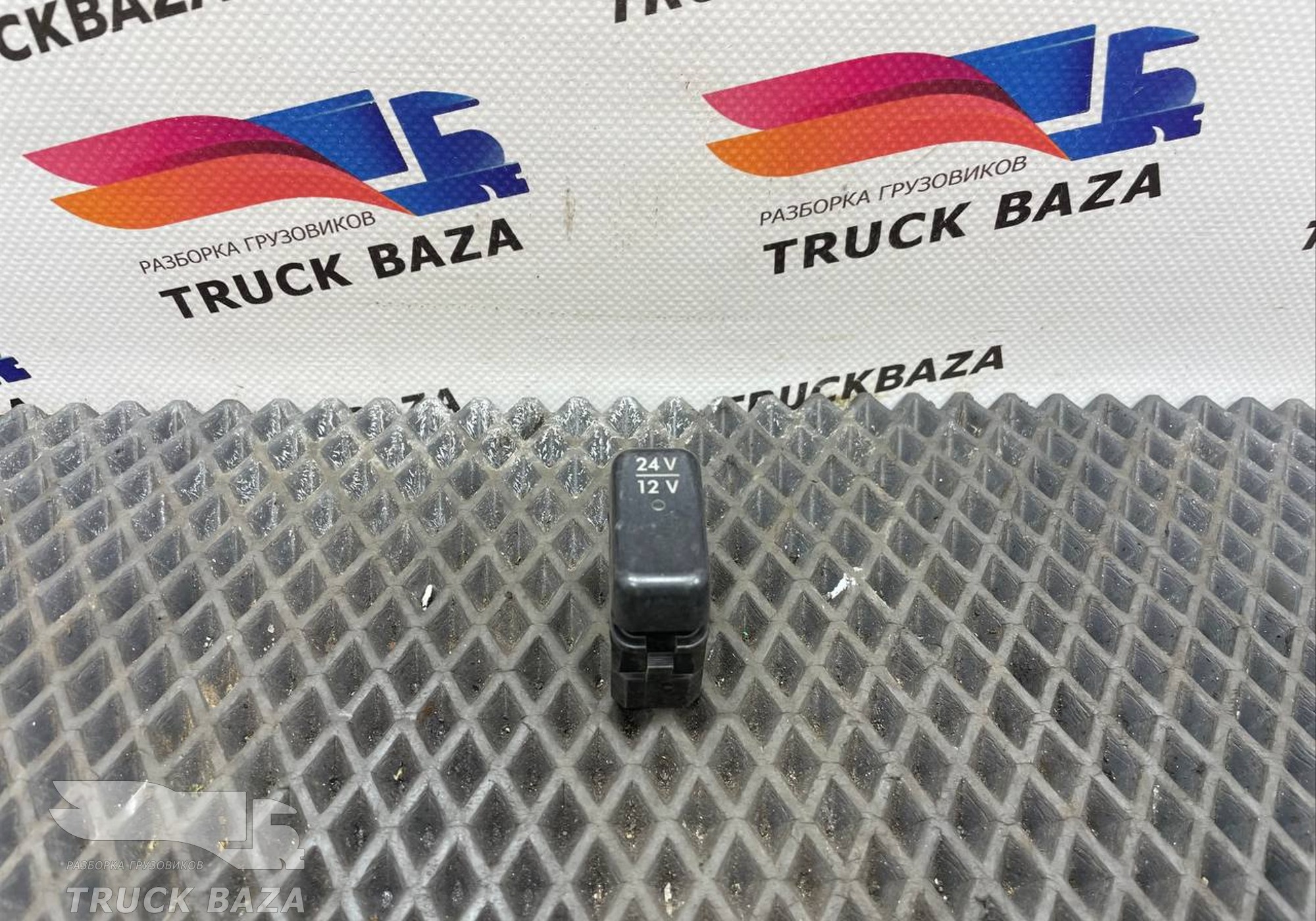 0035459107 Кнопка переключателя напряжения для Mercedes-Benz Axor II (с 2004 по 2010)