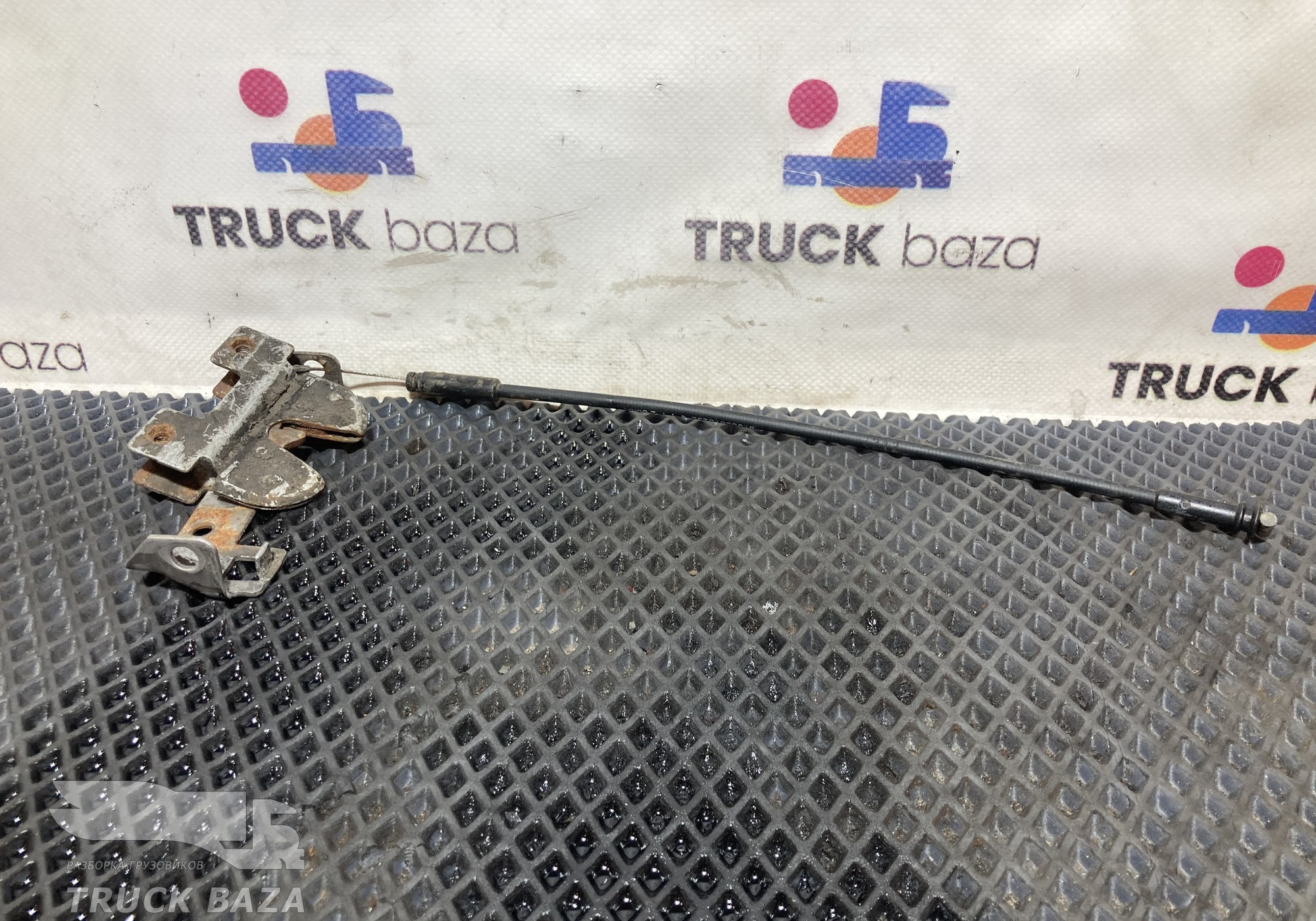 81971220028 Замок инструментального ящика для Man TGS II (с 2012)