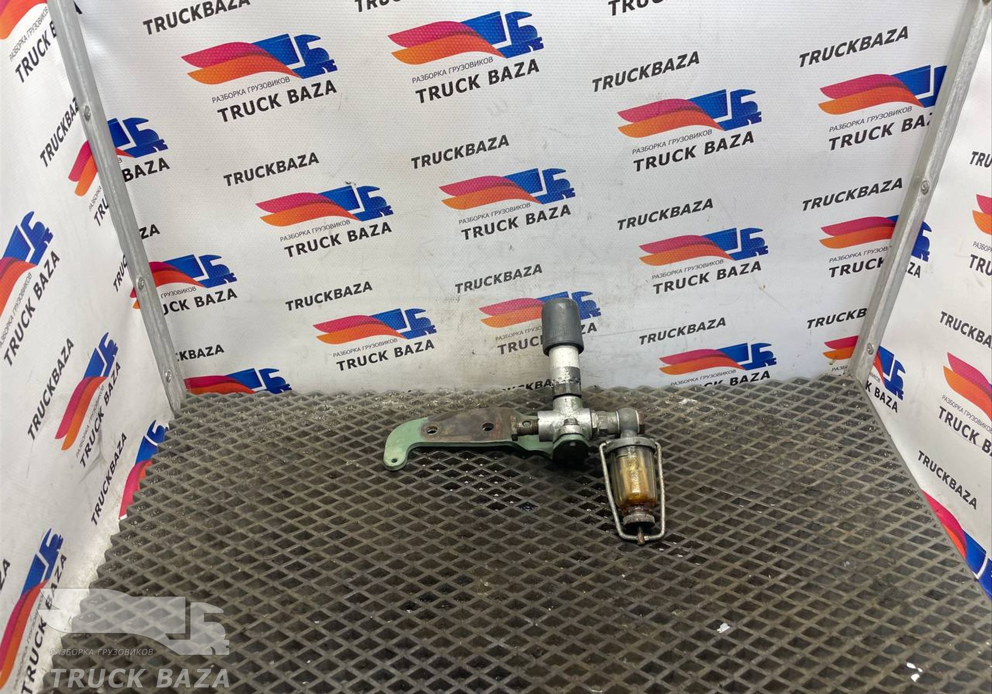0440011007 Насос ручной подкачки топлива для Mercedes-Benz T2 (с 1968 по 1994)