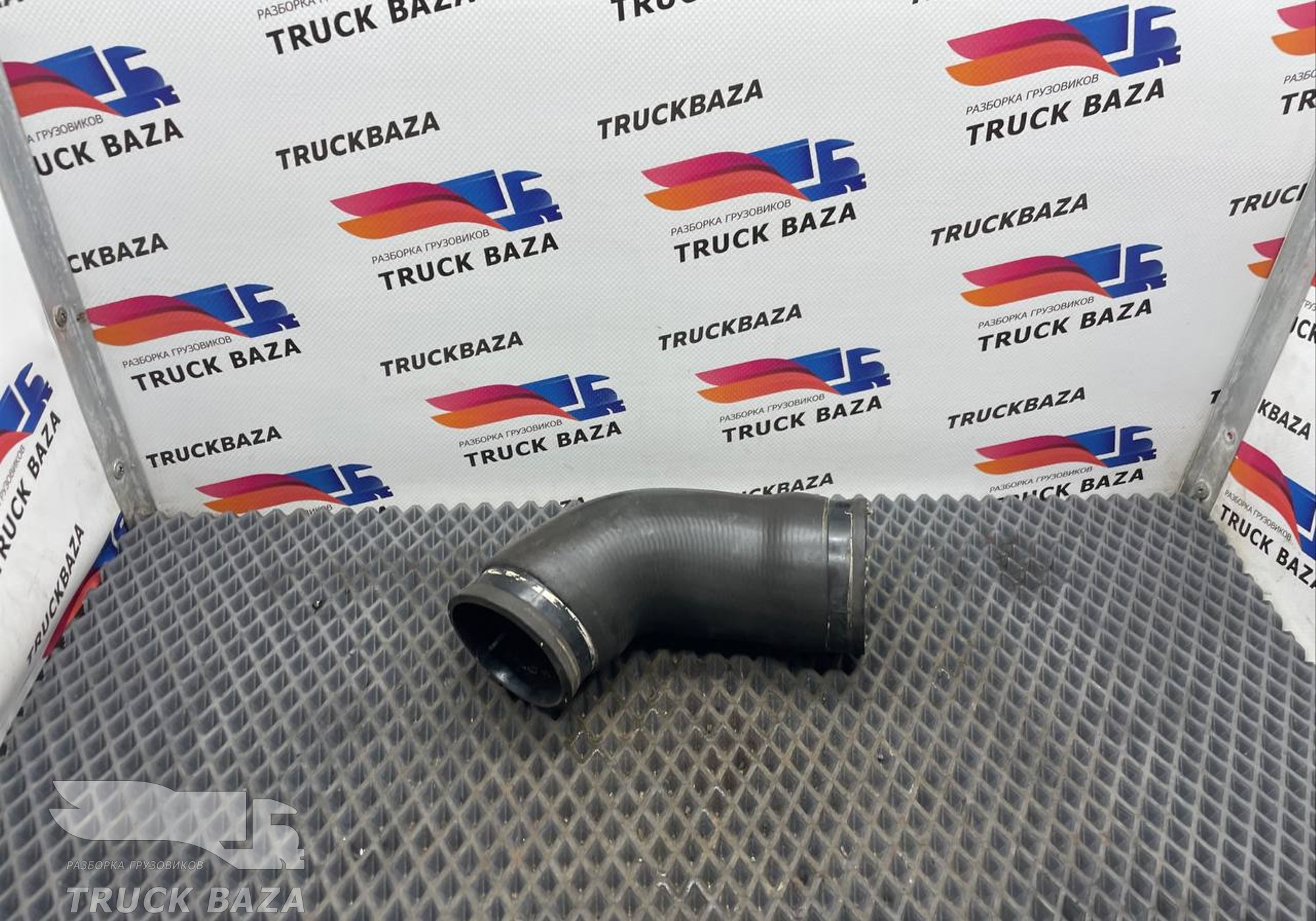 GC468286EA Патрубок радиатора для Ford F-MAX (с 2018)