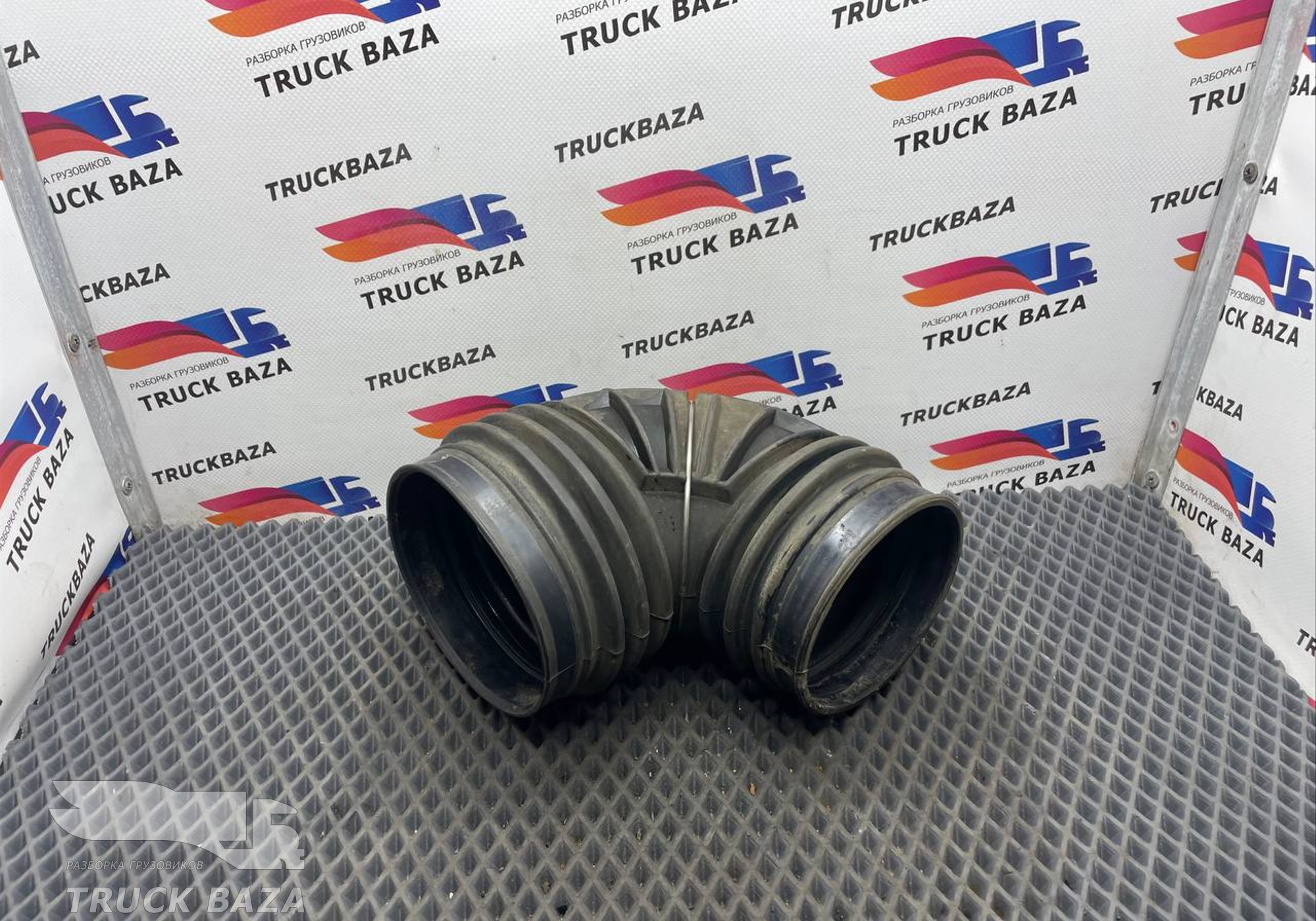 1667631 Патрубок воздушного фильтра для Daf XF105 (с 2005)